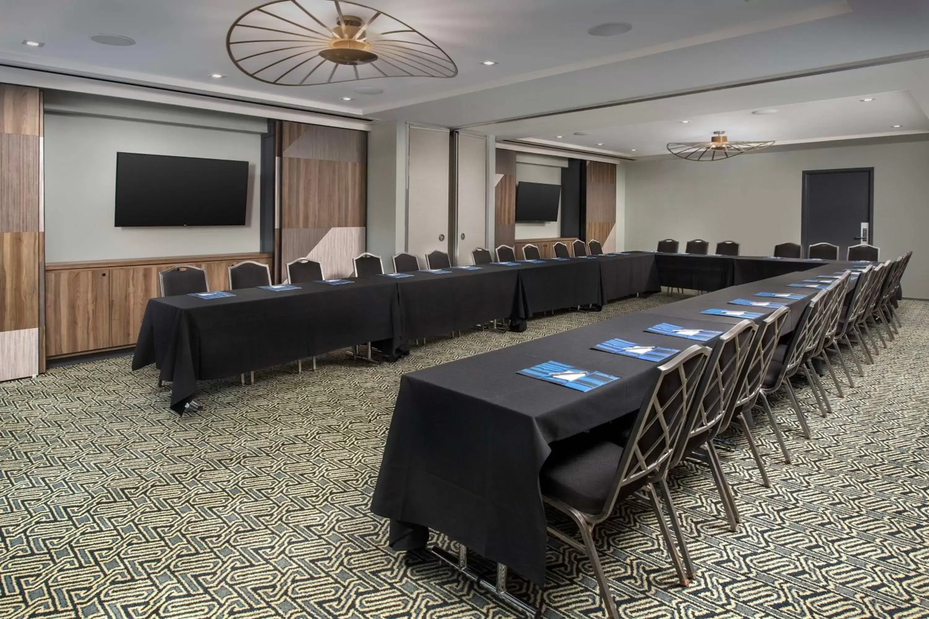 Meeting/conference room in Troubadour Hotel New Orleans, Tapestry Collection By Hilton
