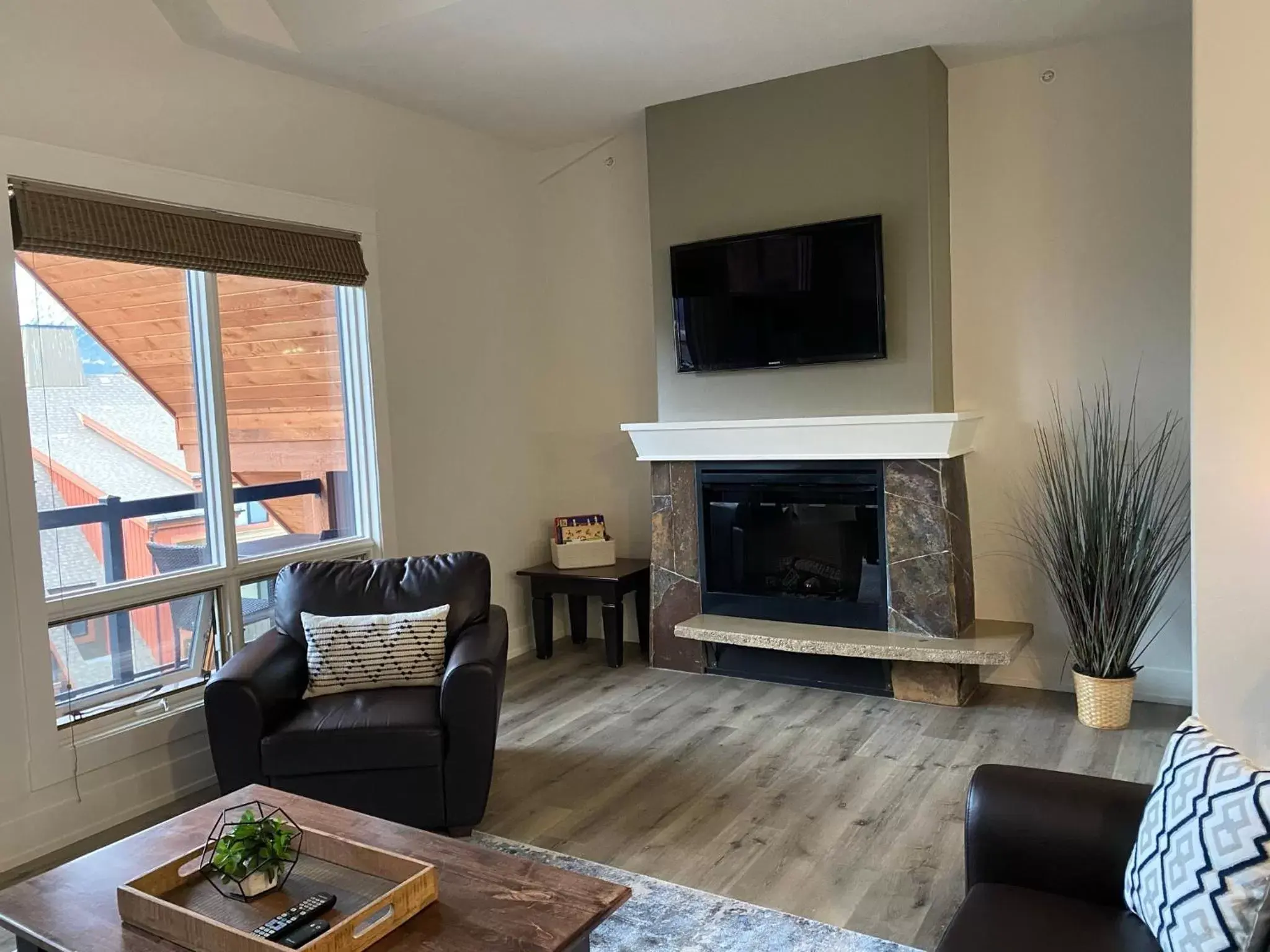 Seating Area in Spectacular Penthouse With Amazing Views, Indoor Pool and Hot tub