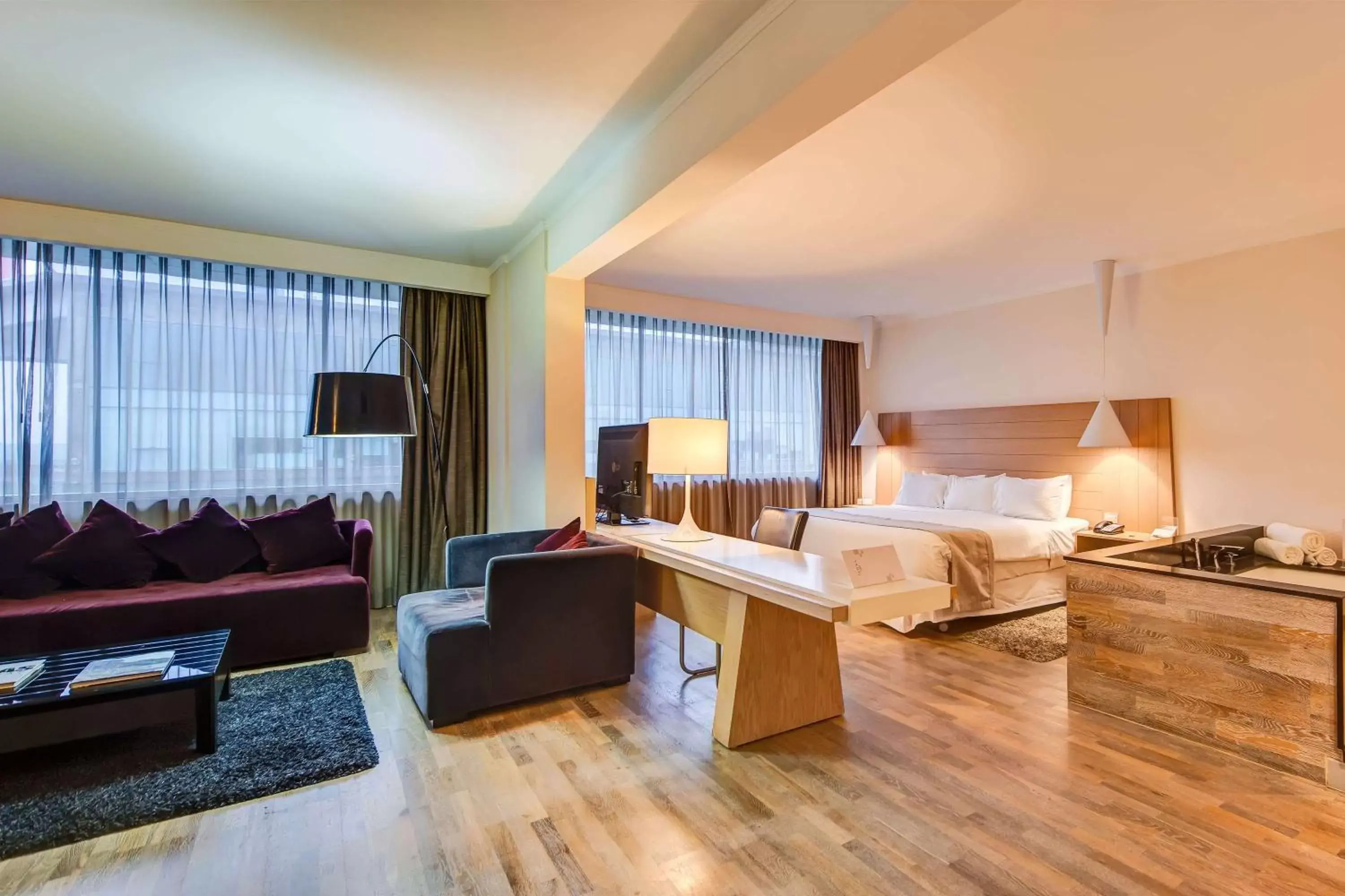 Hot Tub, Bed in Wyndham Concepcion Pettra Hot Tub, Bed in Wyndham Concepcion Pettra