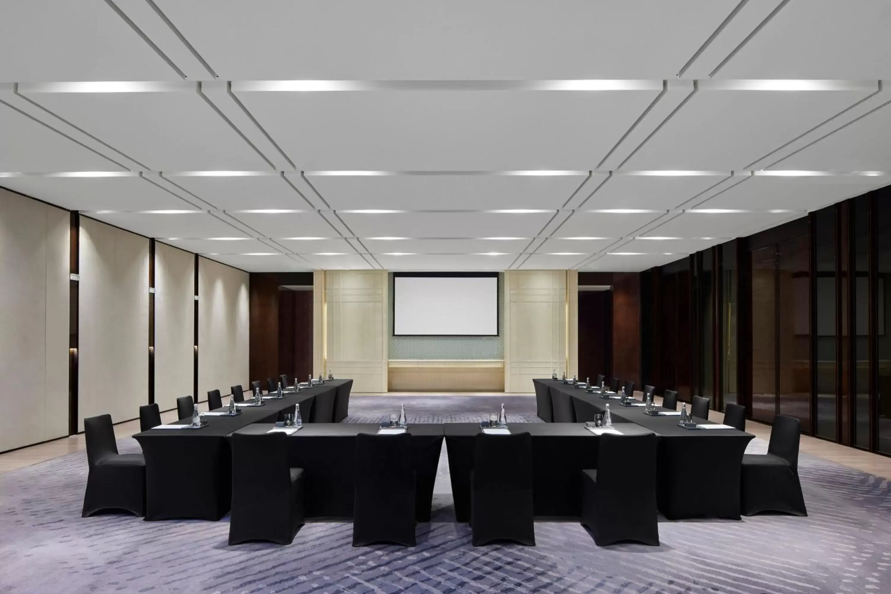 Meeting/conference room in JW Marriott Marquis Hotel Shanghai Pudong