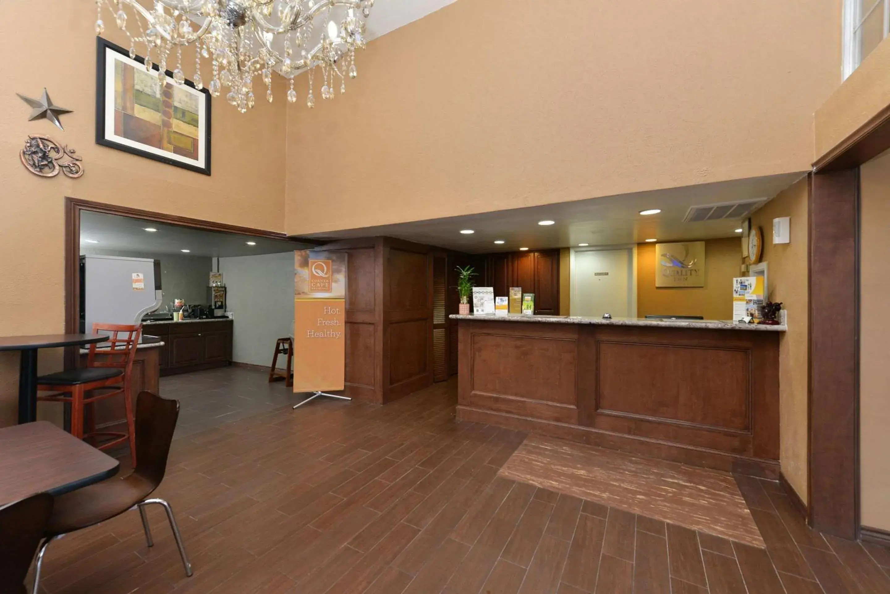 Lobby or reception, Lobby/Reception in Quality Inn Gonzales