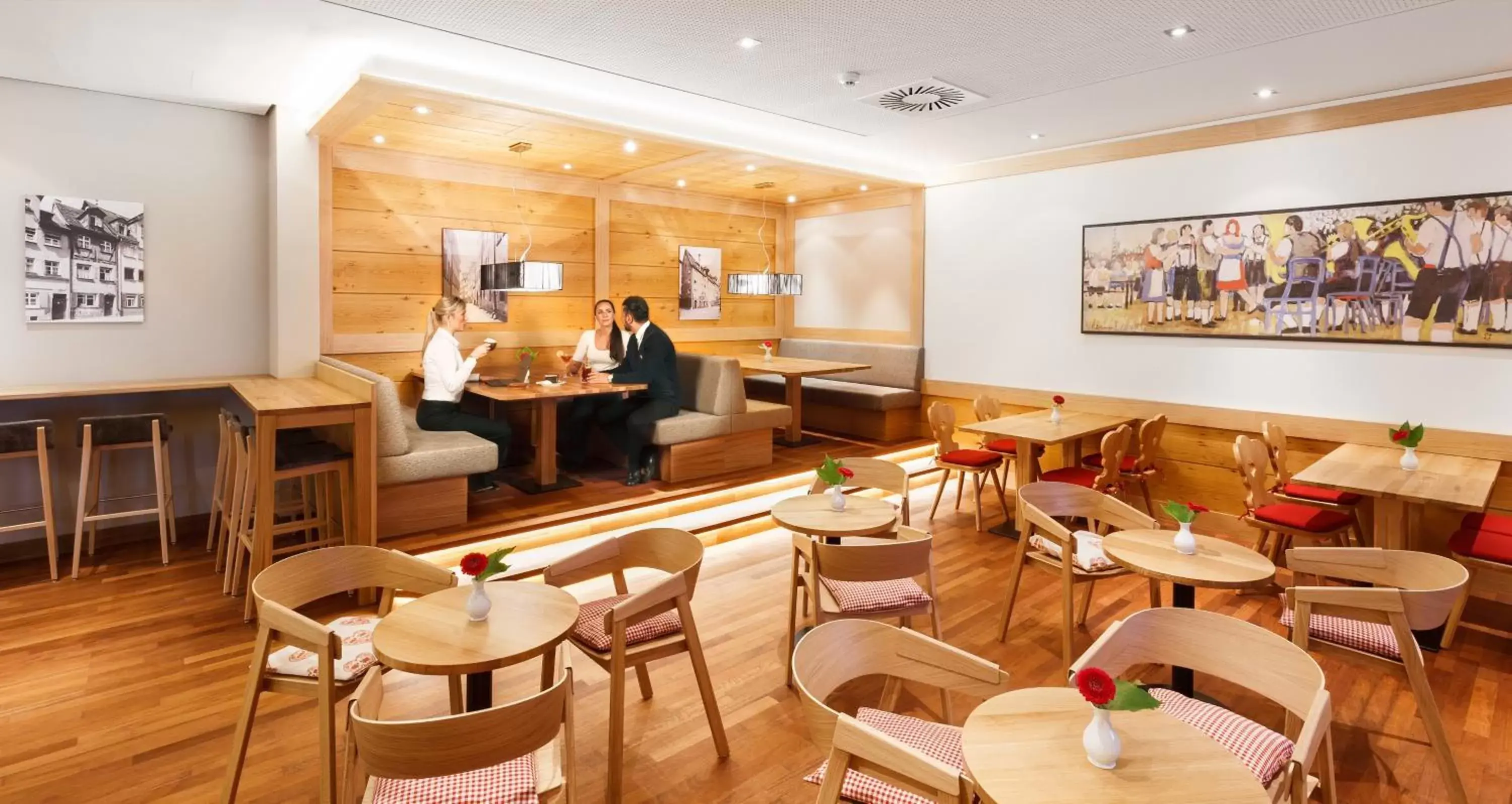 Property building in Holiday Inn Nürnberg City Centre by IHG Property building in Holiday Inn Nürnberg City Centre by IHG