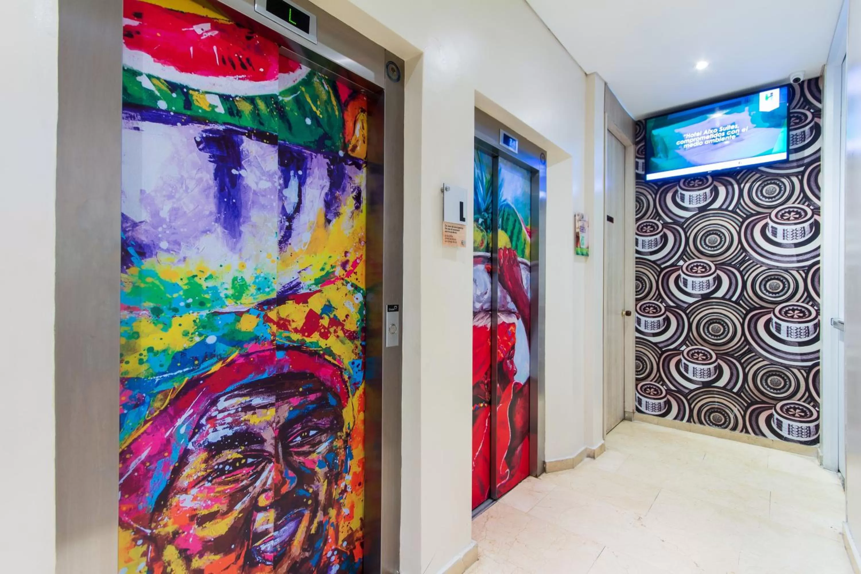 Area and facilities in Hotel Aixo Suites By GEH Suites