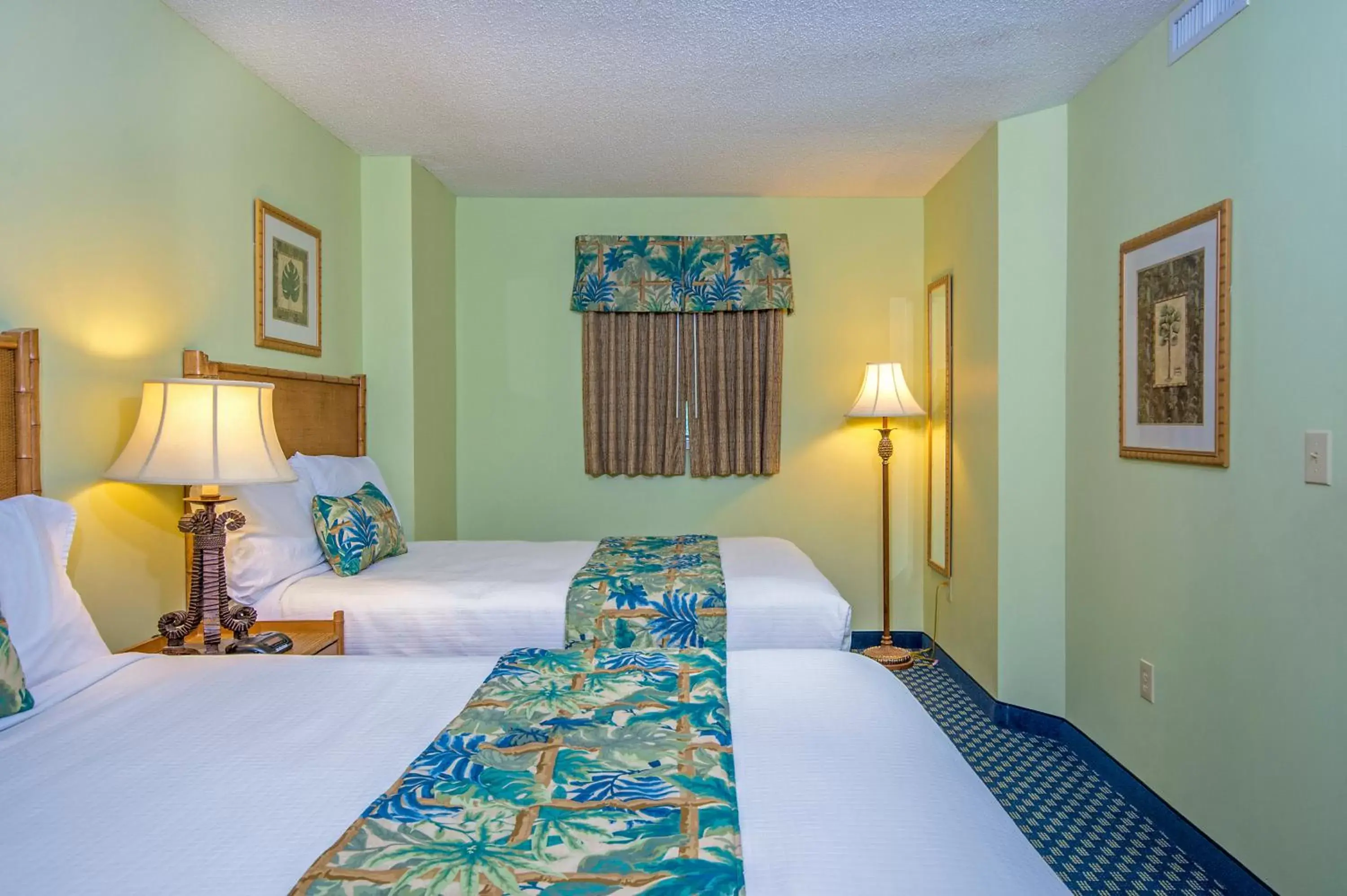 Photo of the whole room, Bed in Caribbean Resort Myrtle Beach