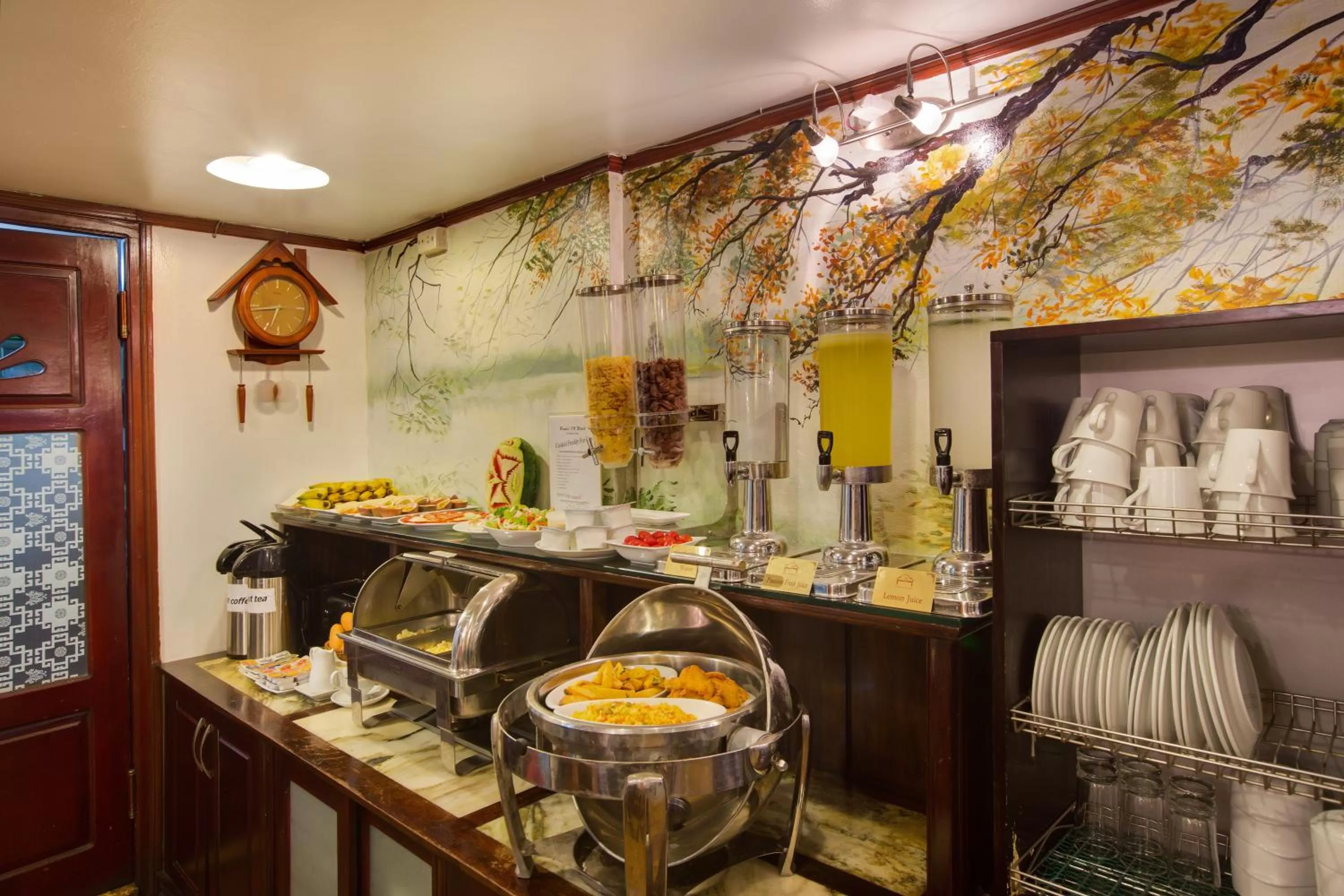 Restaurant/places to eat in Hanoi Endless Hotel