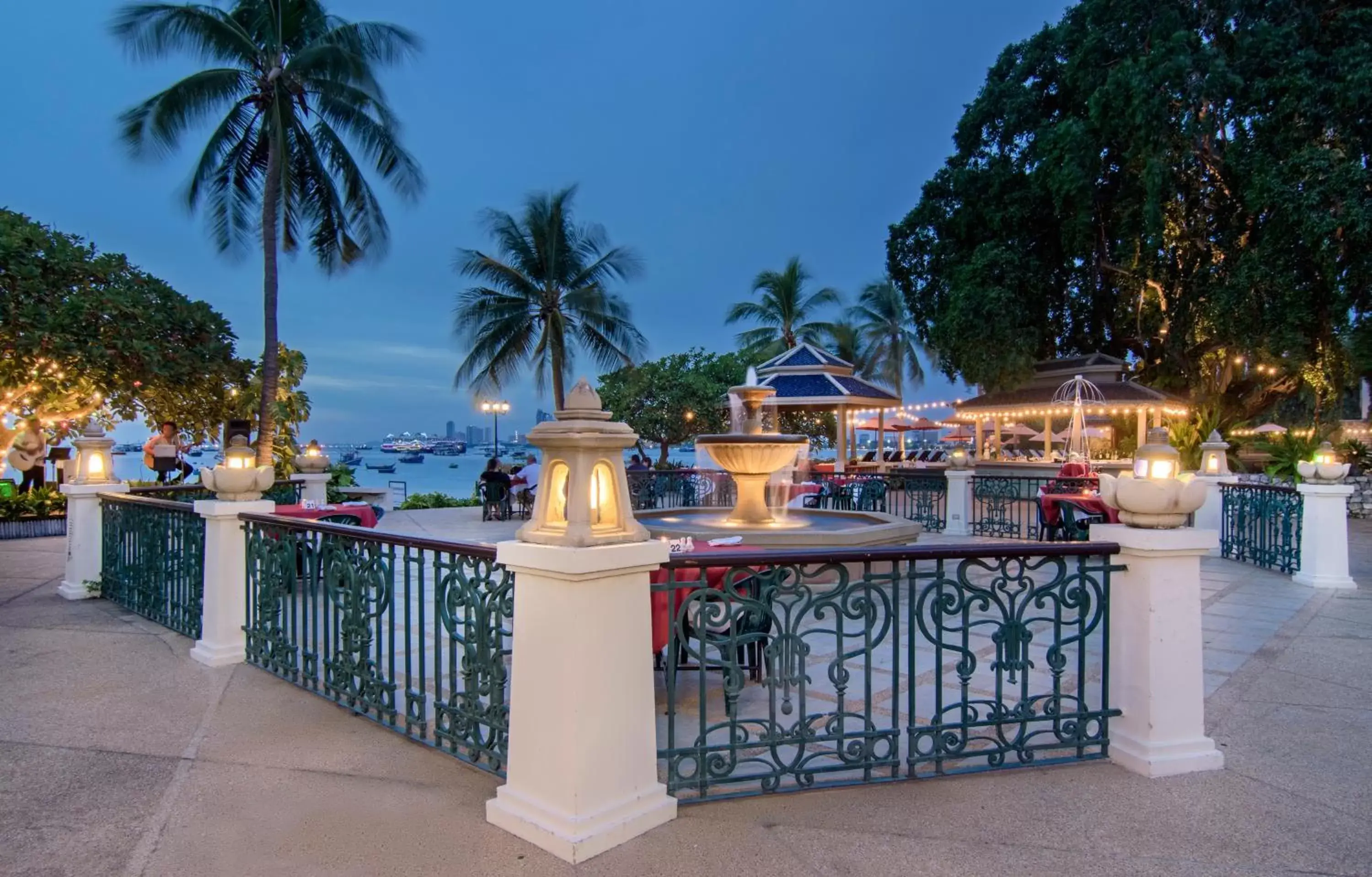 Restaurant/places to eat in Siam Bayshore Resort Pattaya