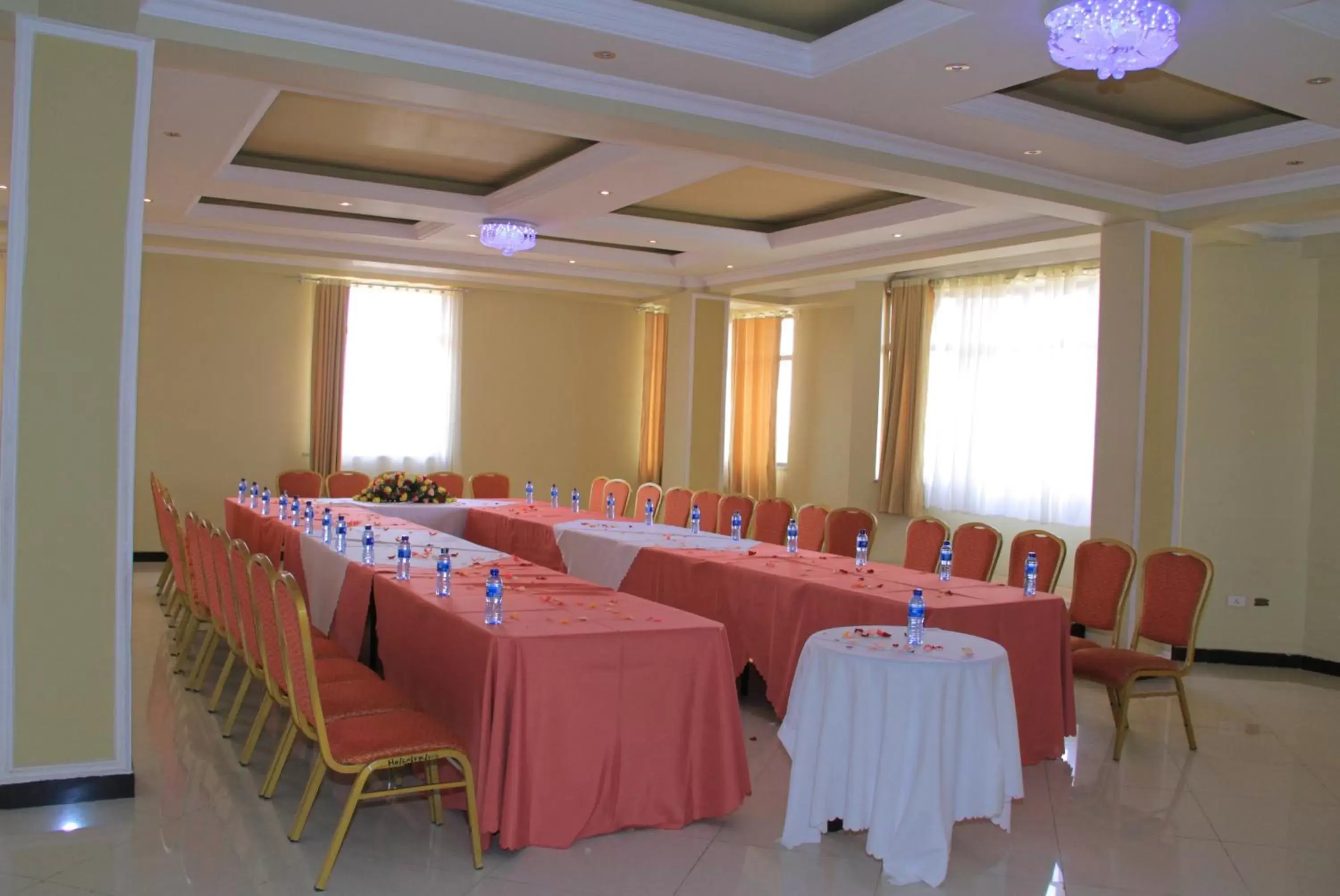 Business facilities in Hotel Lobelia