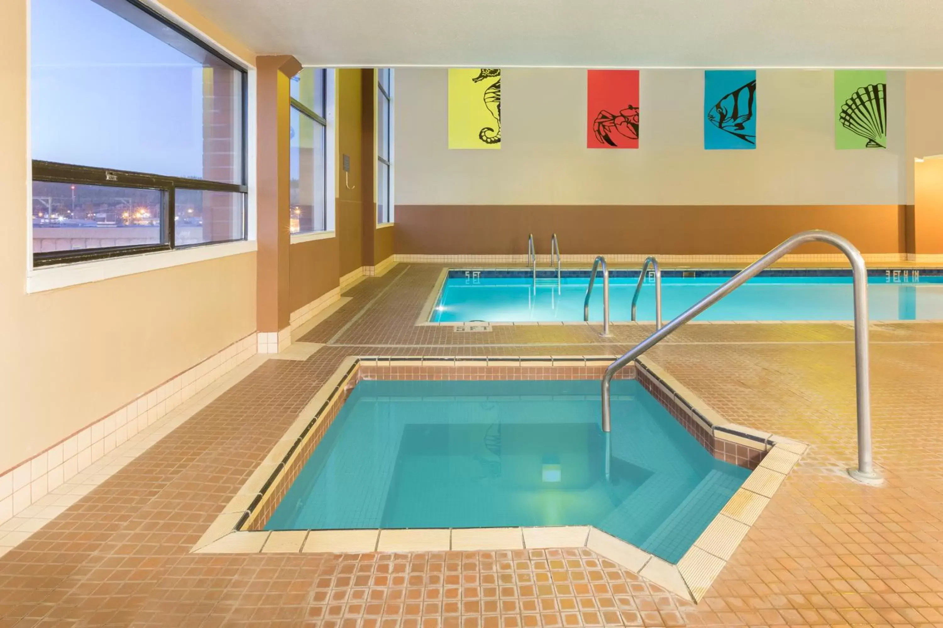 Hot Tub, Swimming Pool in Ramada Plaza by Wyndham Prince George