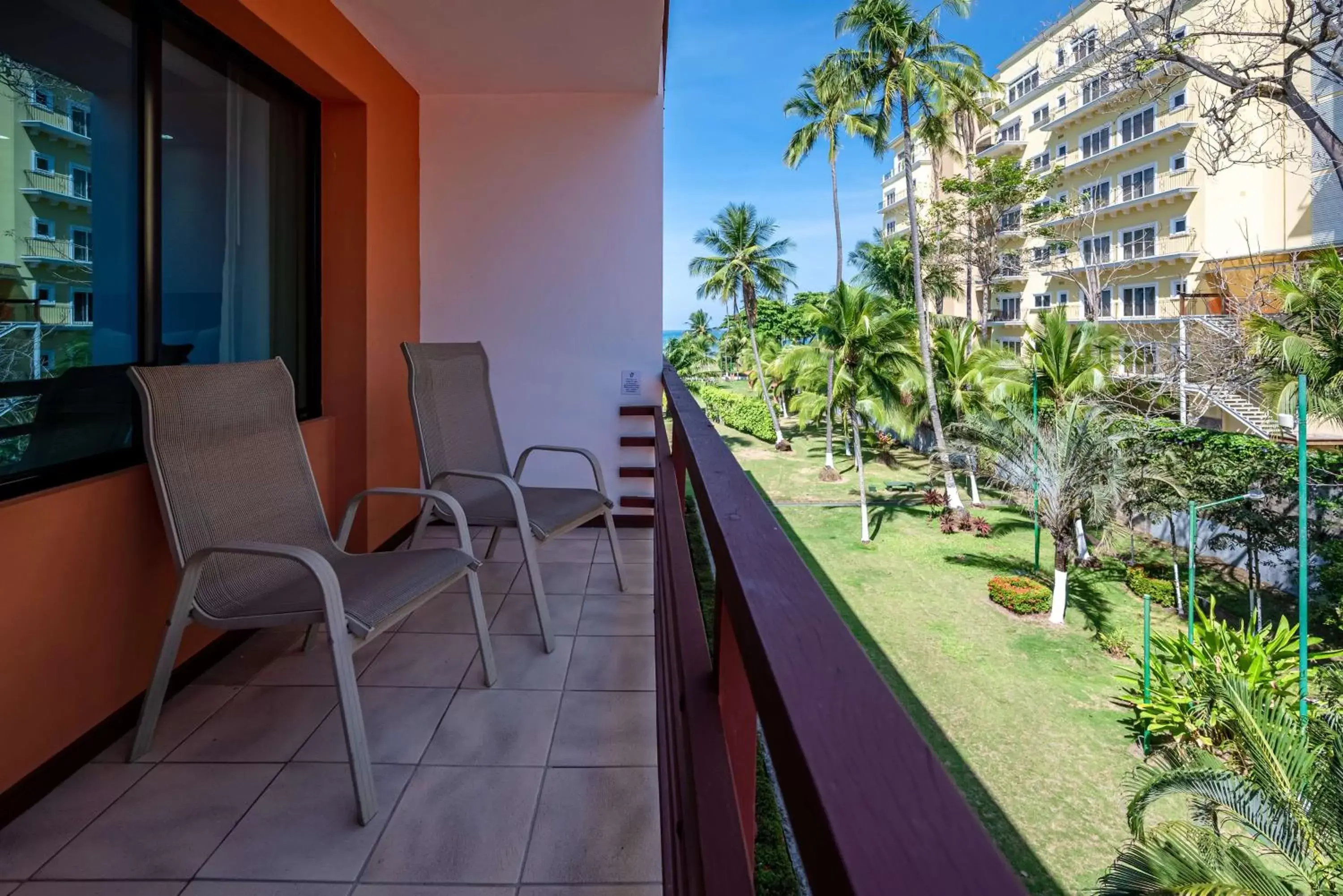 Bedroom, Balcony/Terrace in Best Western Jaco Beach All Inclusive Resort