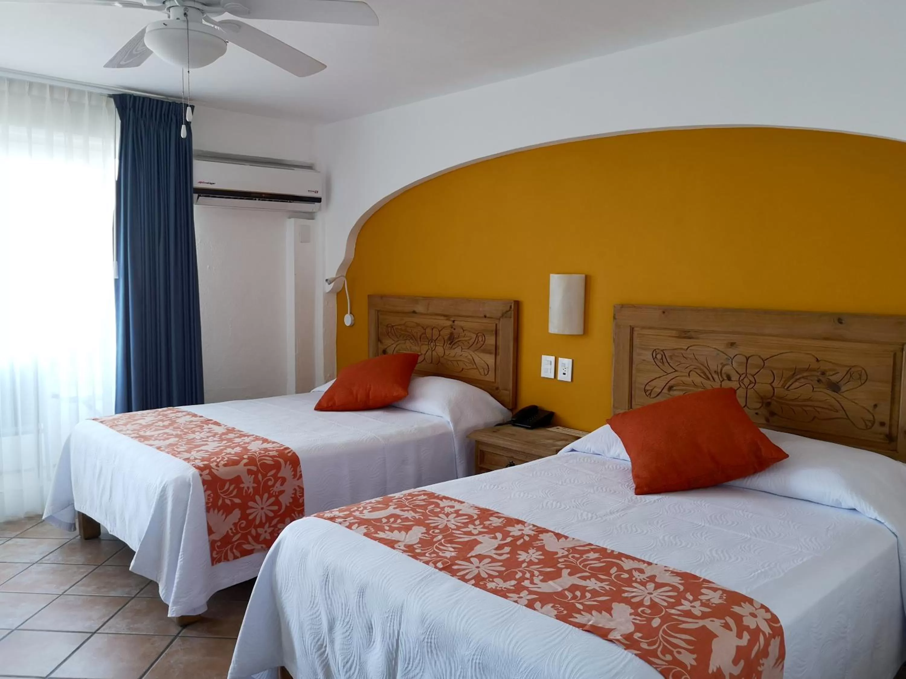 Photo of the whole room, Bed in Hotel El Pescador