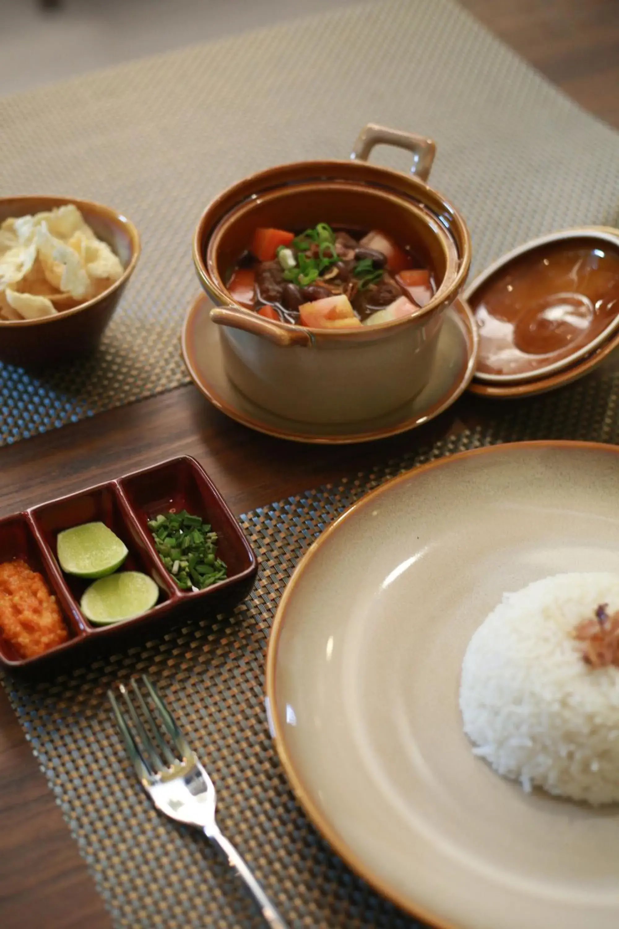 Asian breakfast, Food in S7 SUITES GANDARIA