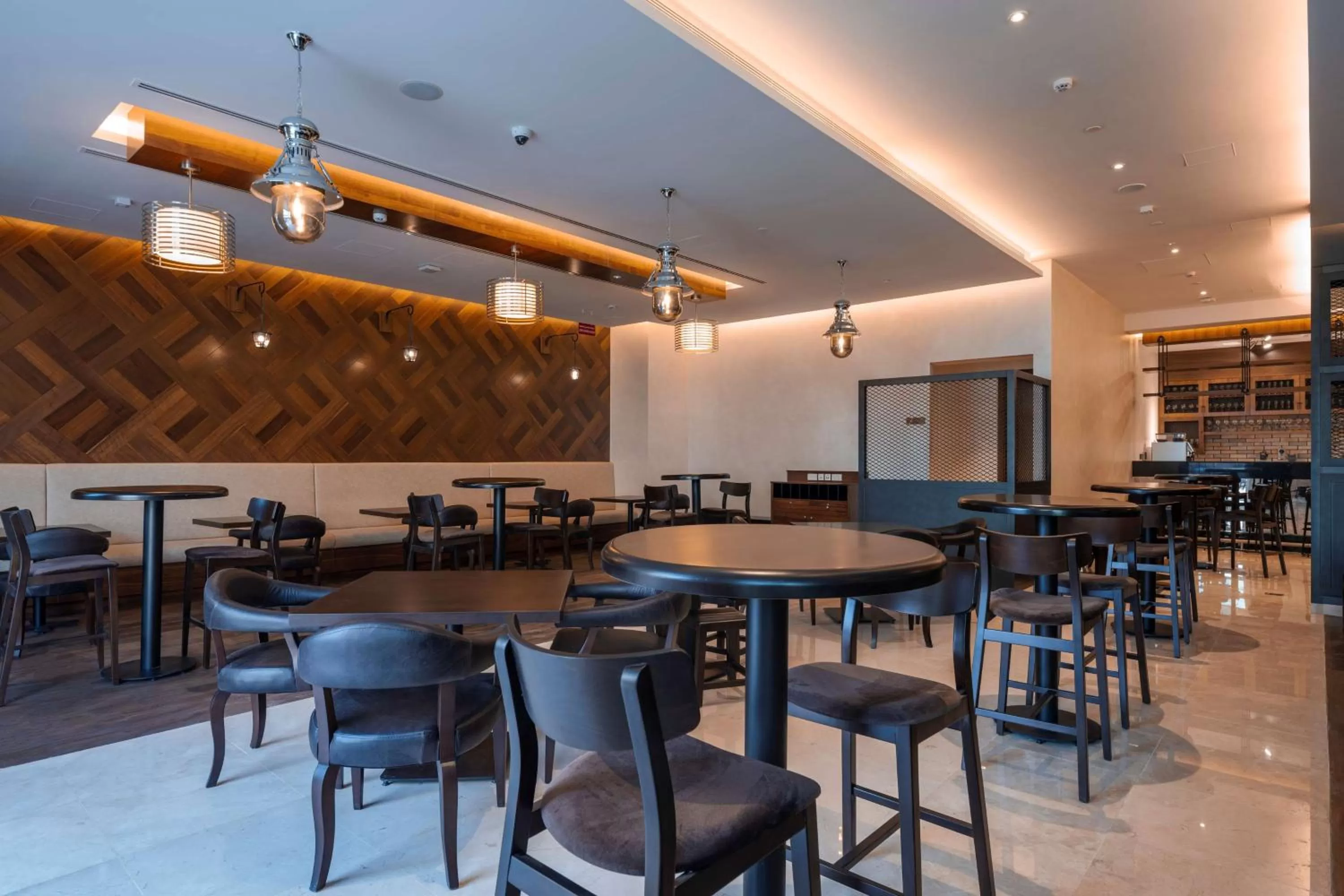 Restaurant/places to eat in Radisson Resort Ras Al Khaimah Marjan Island