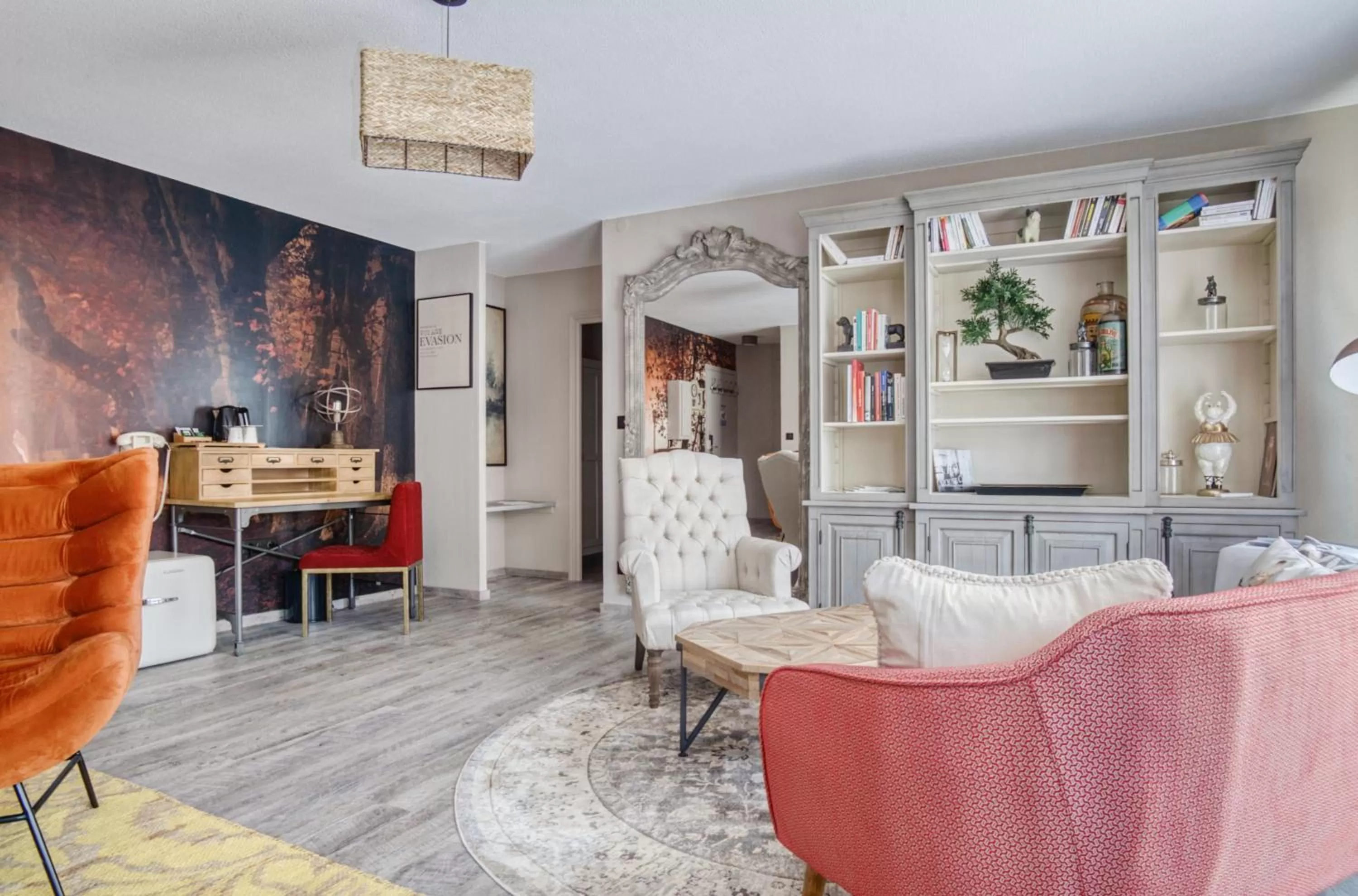 Seating area in La Maison Hôtel Mulhouse Centre