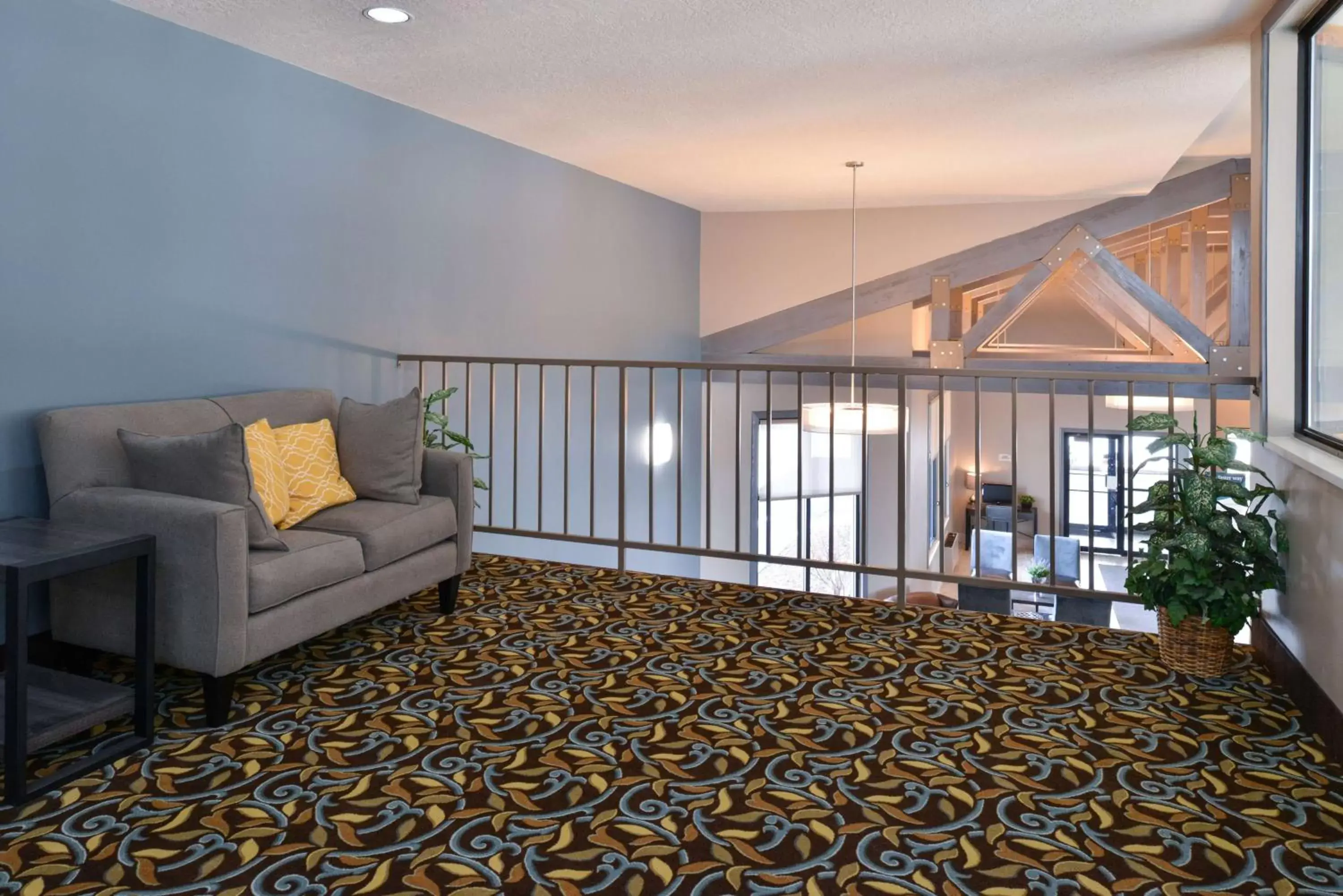 Lobby or reception in Wingate by Wyndham Beaver I-15