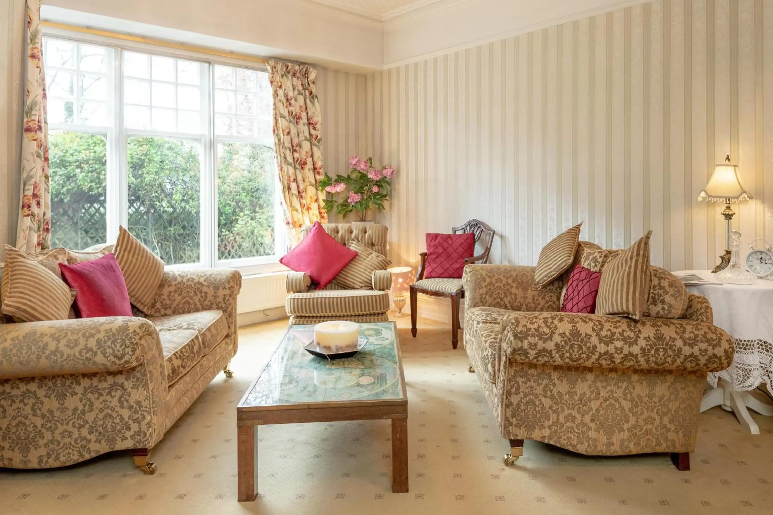 Lounge or bar, Seating Area in Storrs Gate House