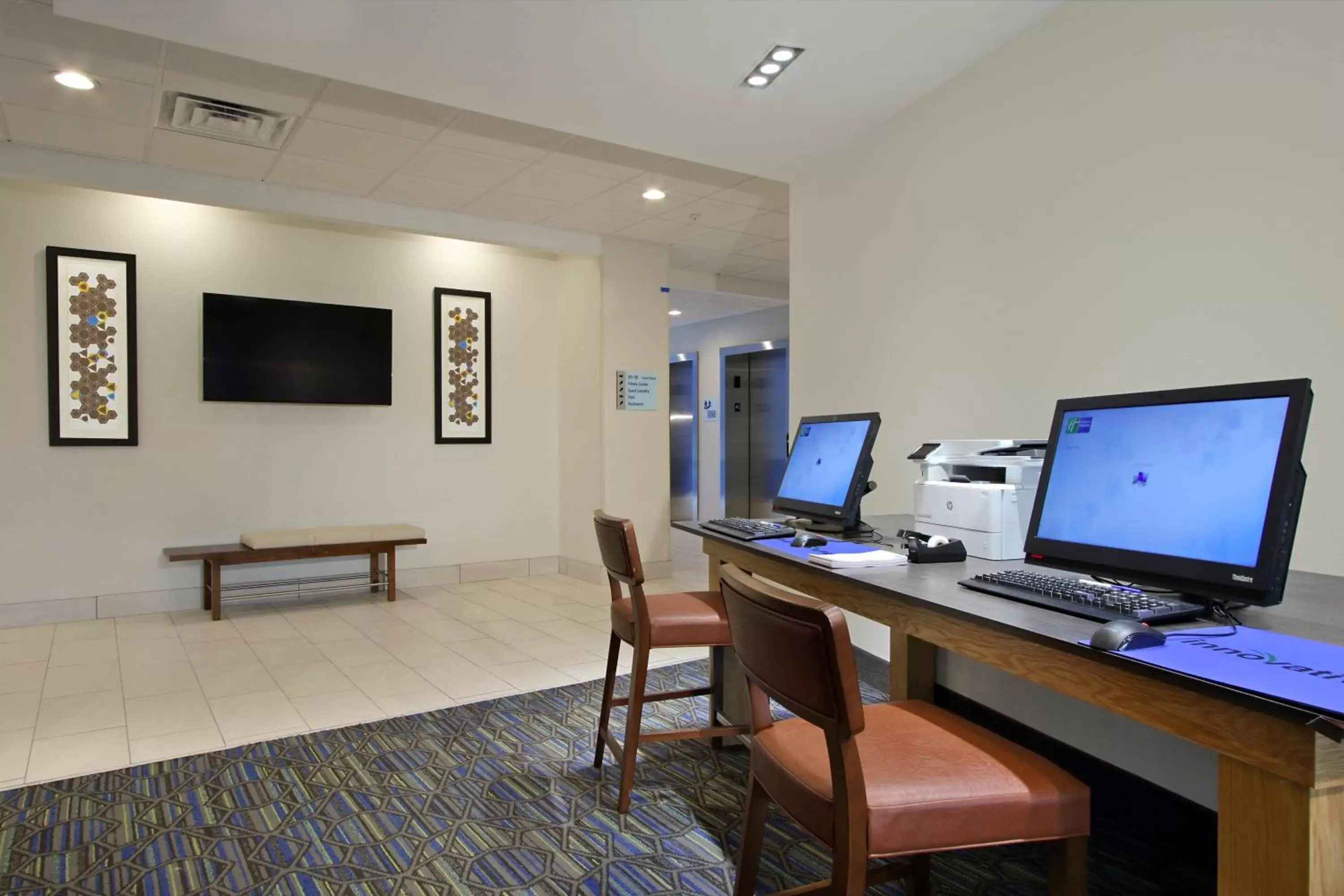 Other, TV/Entertainment Center in Holiday Inn Express & Suites - Columbus North, an IHG Hotel