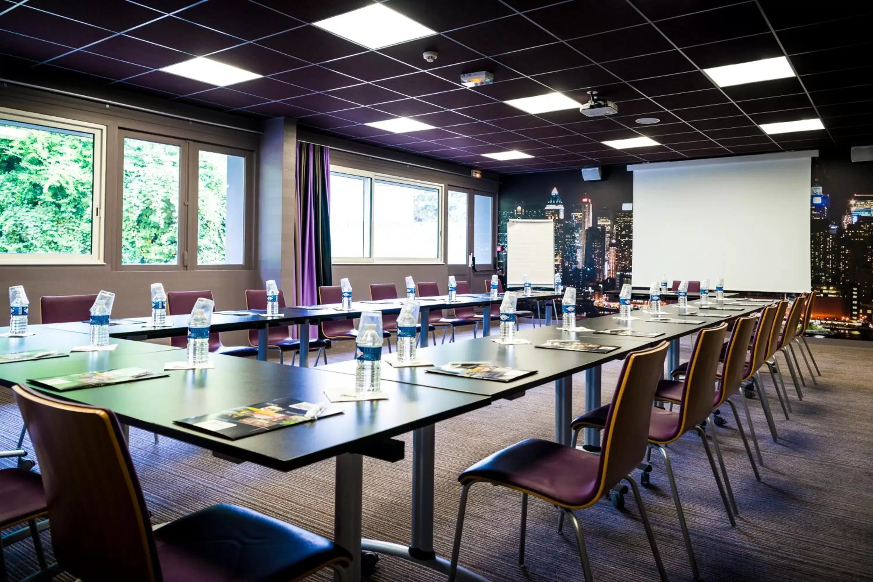 Business facilities in Brit Hotel Saint Brieuc