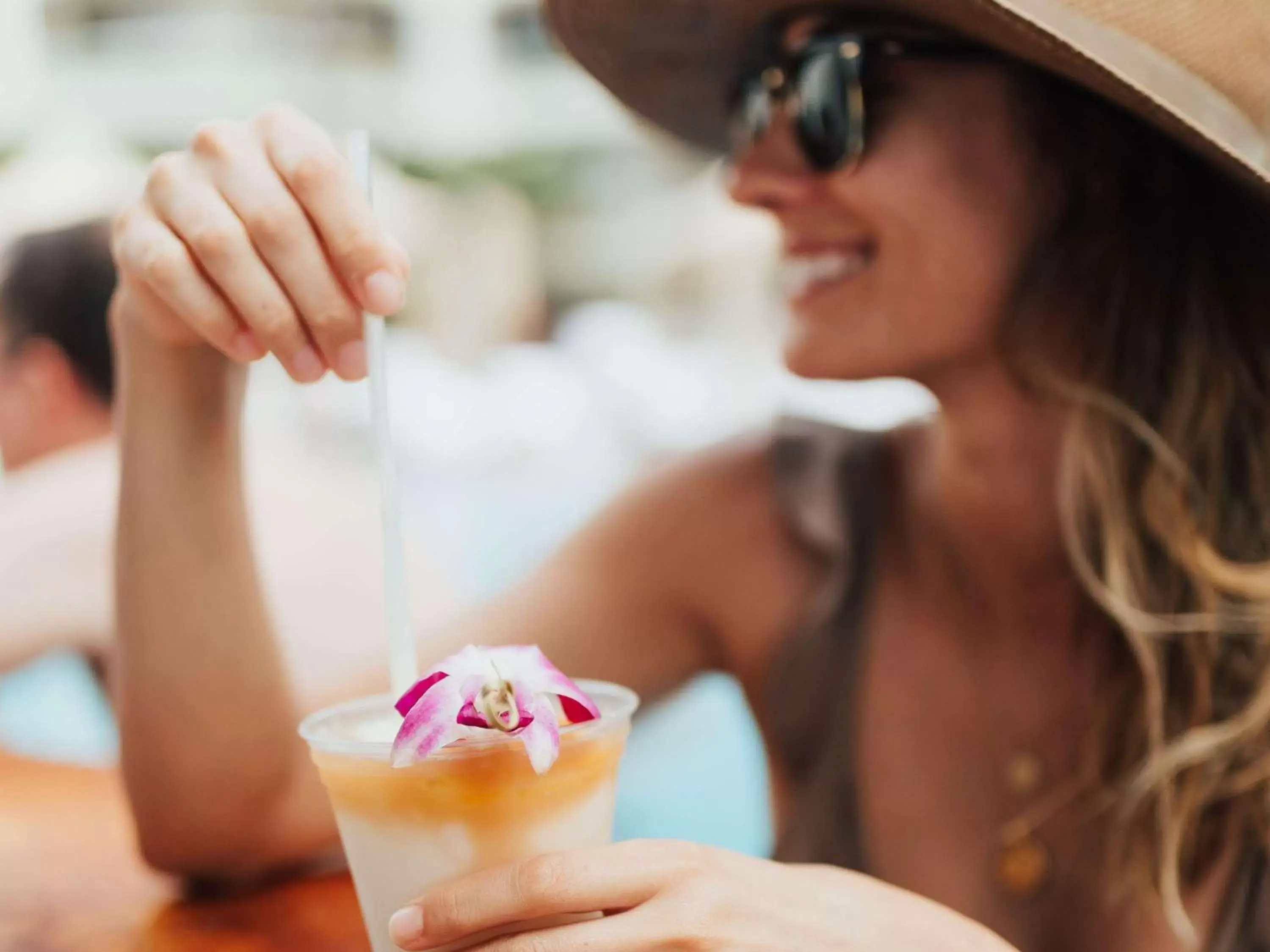 Lounge or bar in Fairmont Kea Lani, Maui