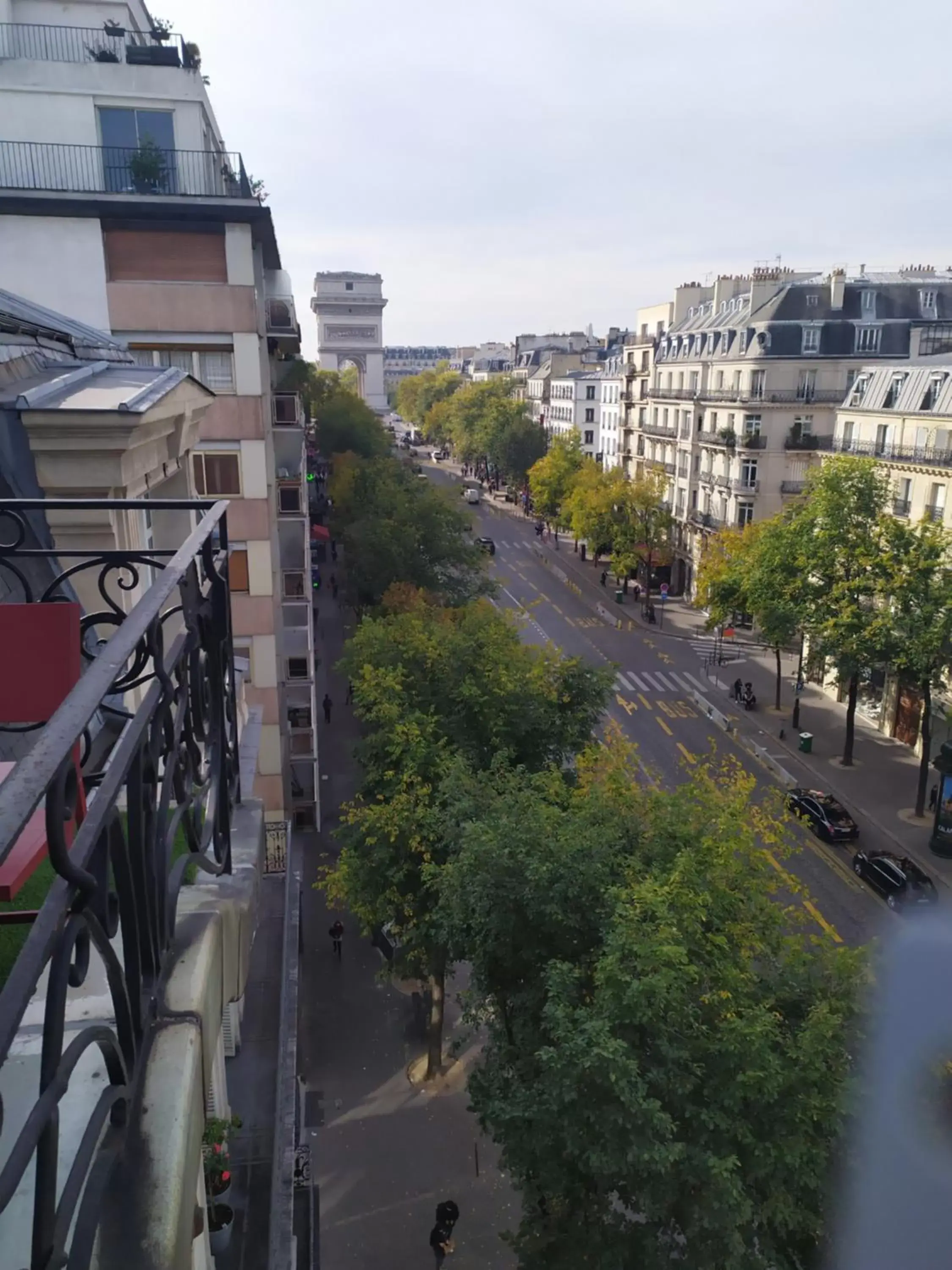 Street view in Elysées Ceramic Street view in Elysées Ceramic