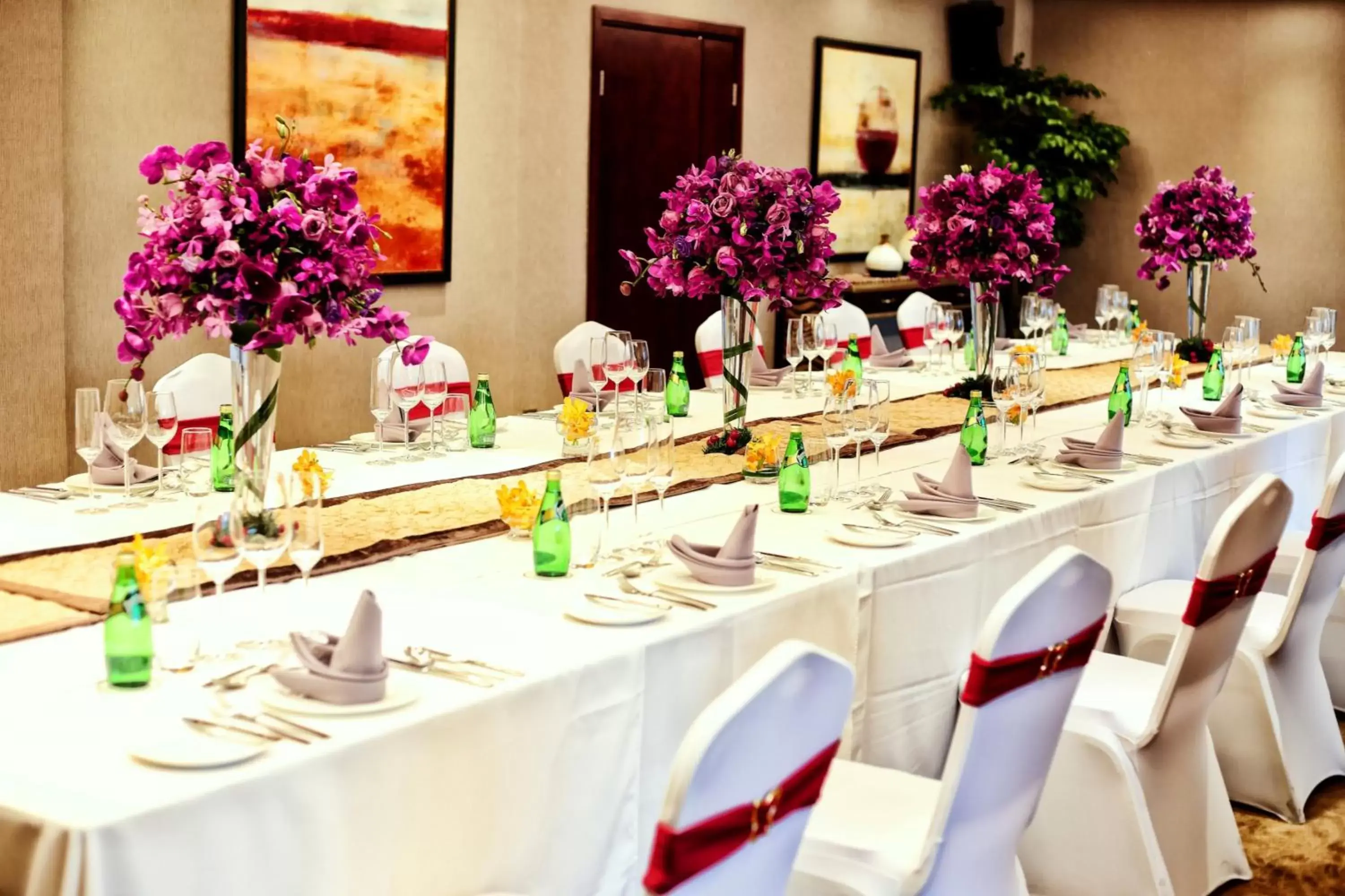 Meeting/conference room, Banquet Facilities in Oakwood Premier Guangzhou-Canton Fair Free Shuttle Bus