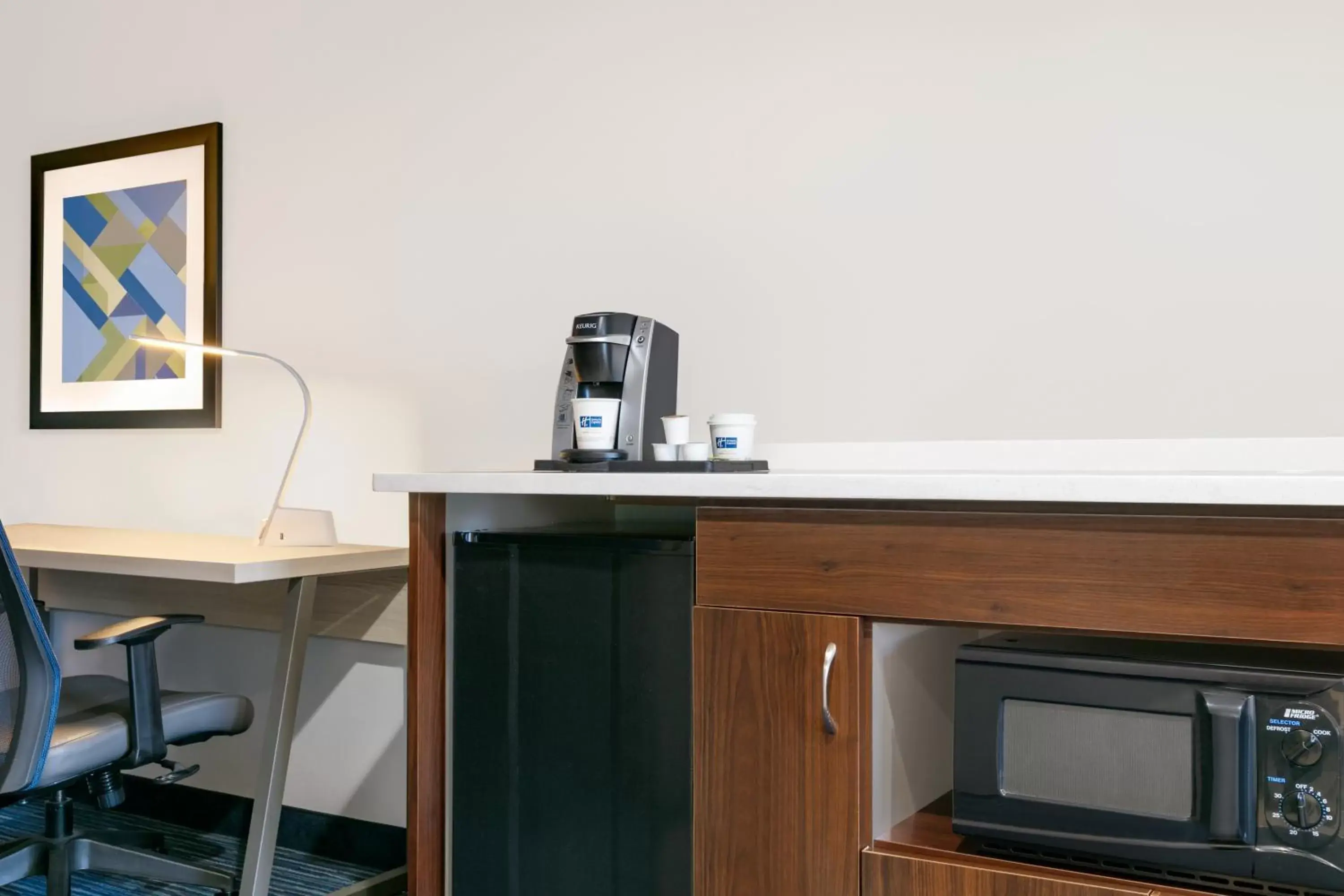 Coffee/tea facilities in Holiday Inn Express Hotel & Suites Norfolk Airport, an IHG Hotel