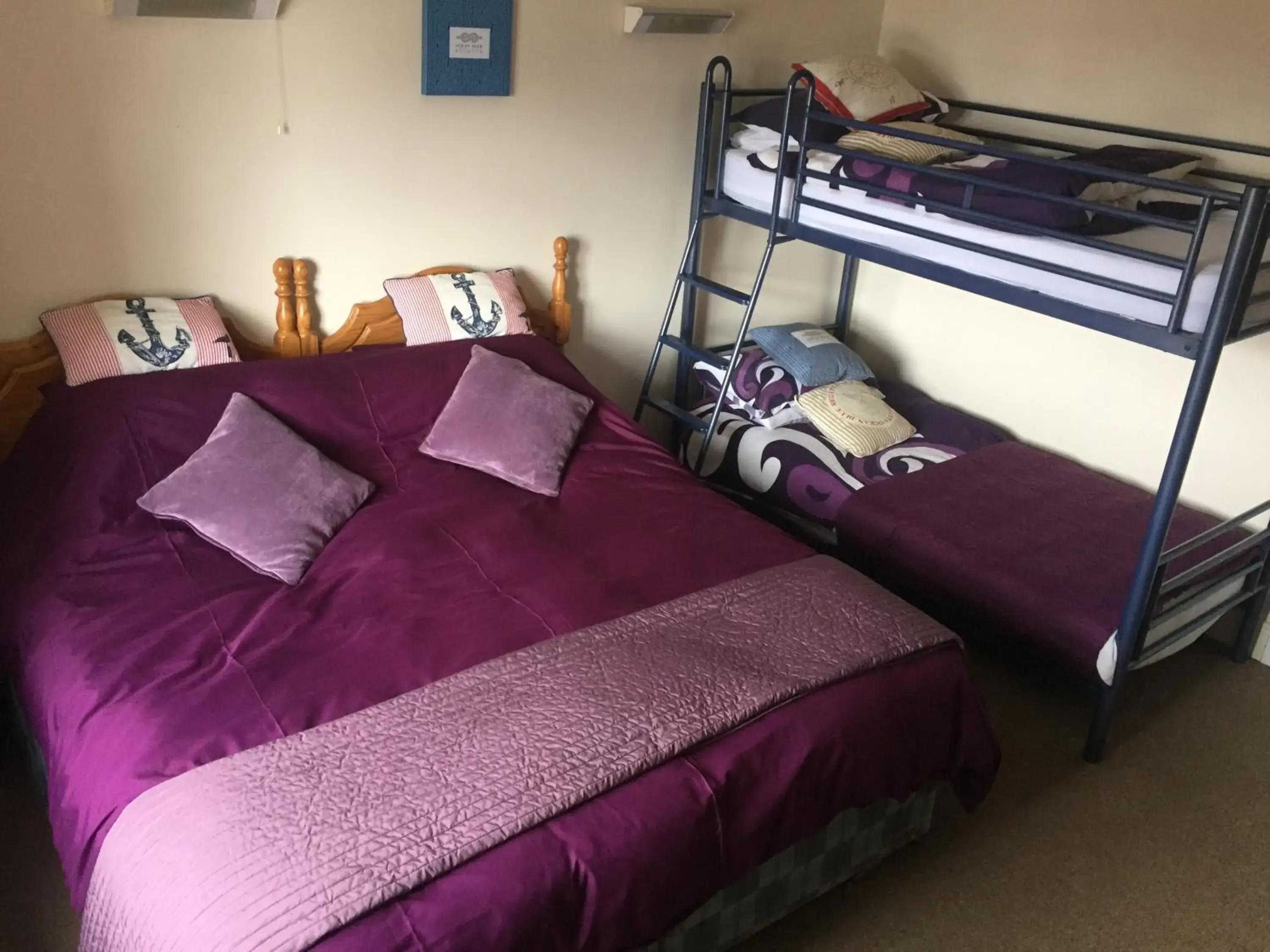 Bedroom in Causeway tavern bed & breakfast