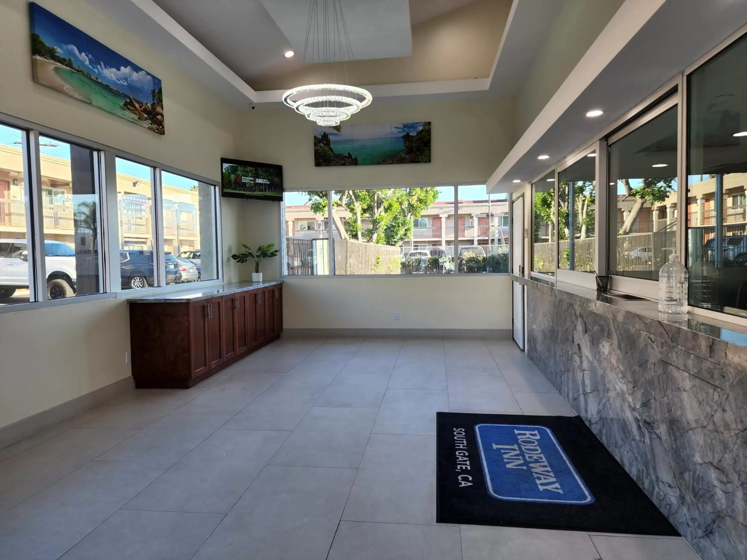 Lobby or reception in Rodeway Inn South Gate - Los Angeles South