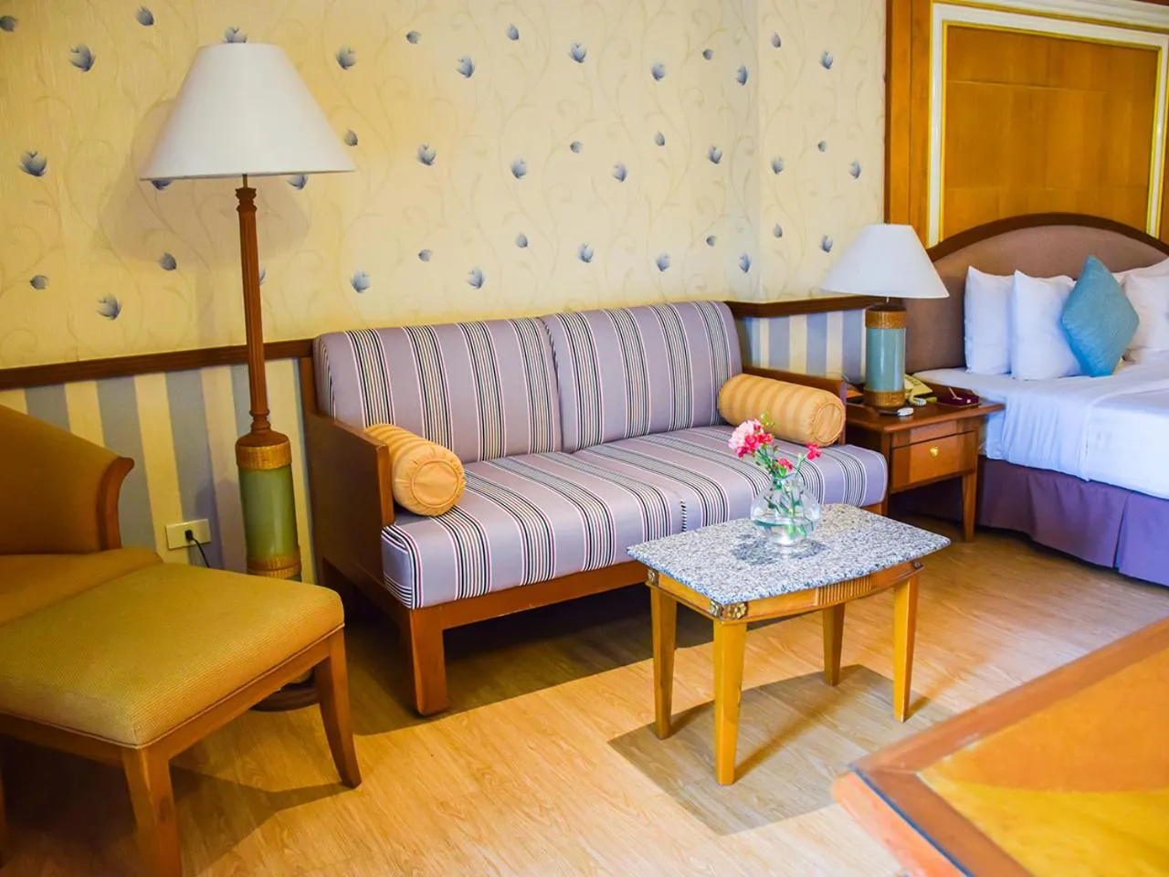 Bed in Asia Pattaya Hotel