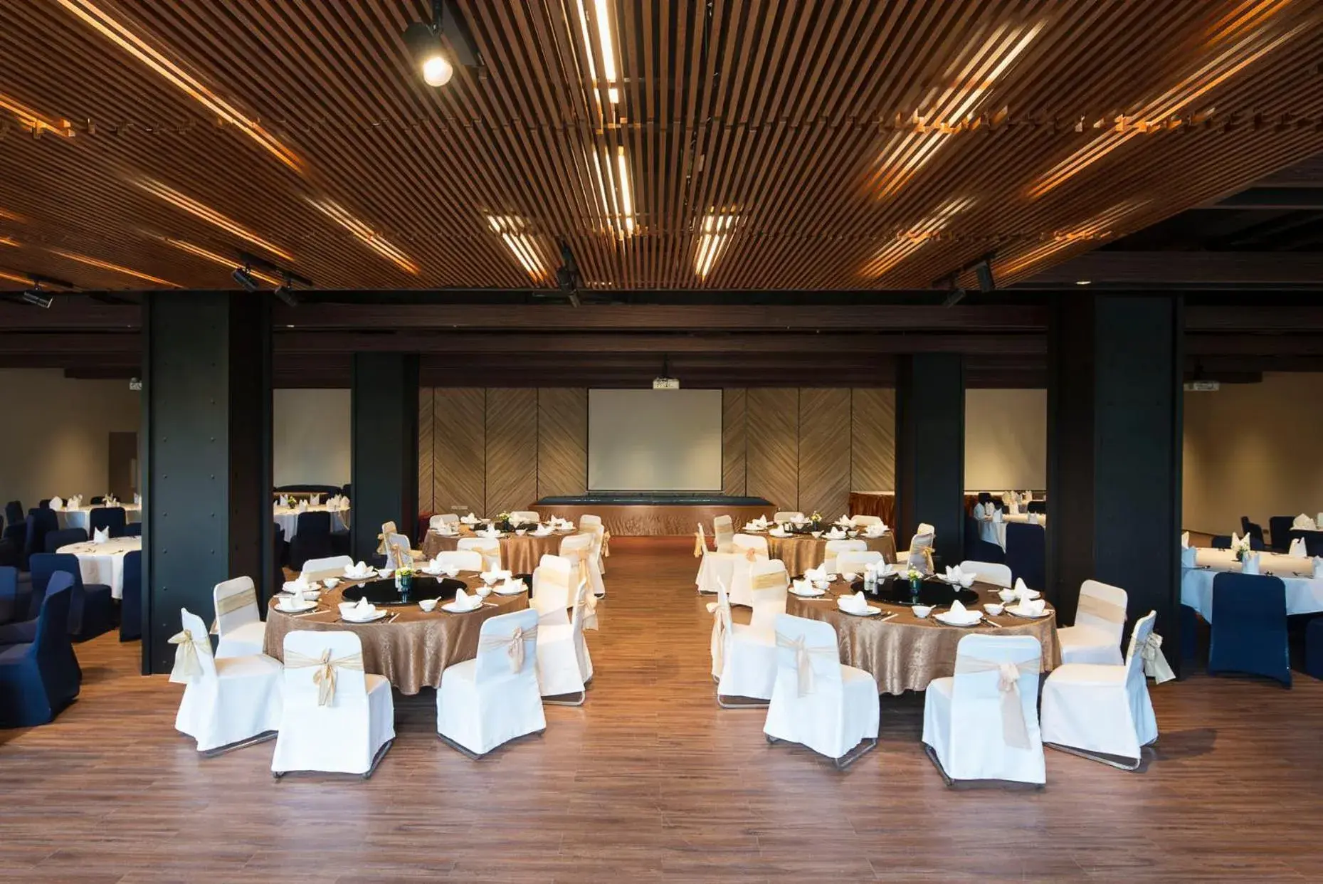 Banquet/Function facilities, Banquet Facilities in Novotel Bangkok Bangna