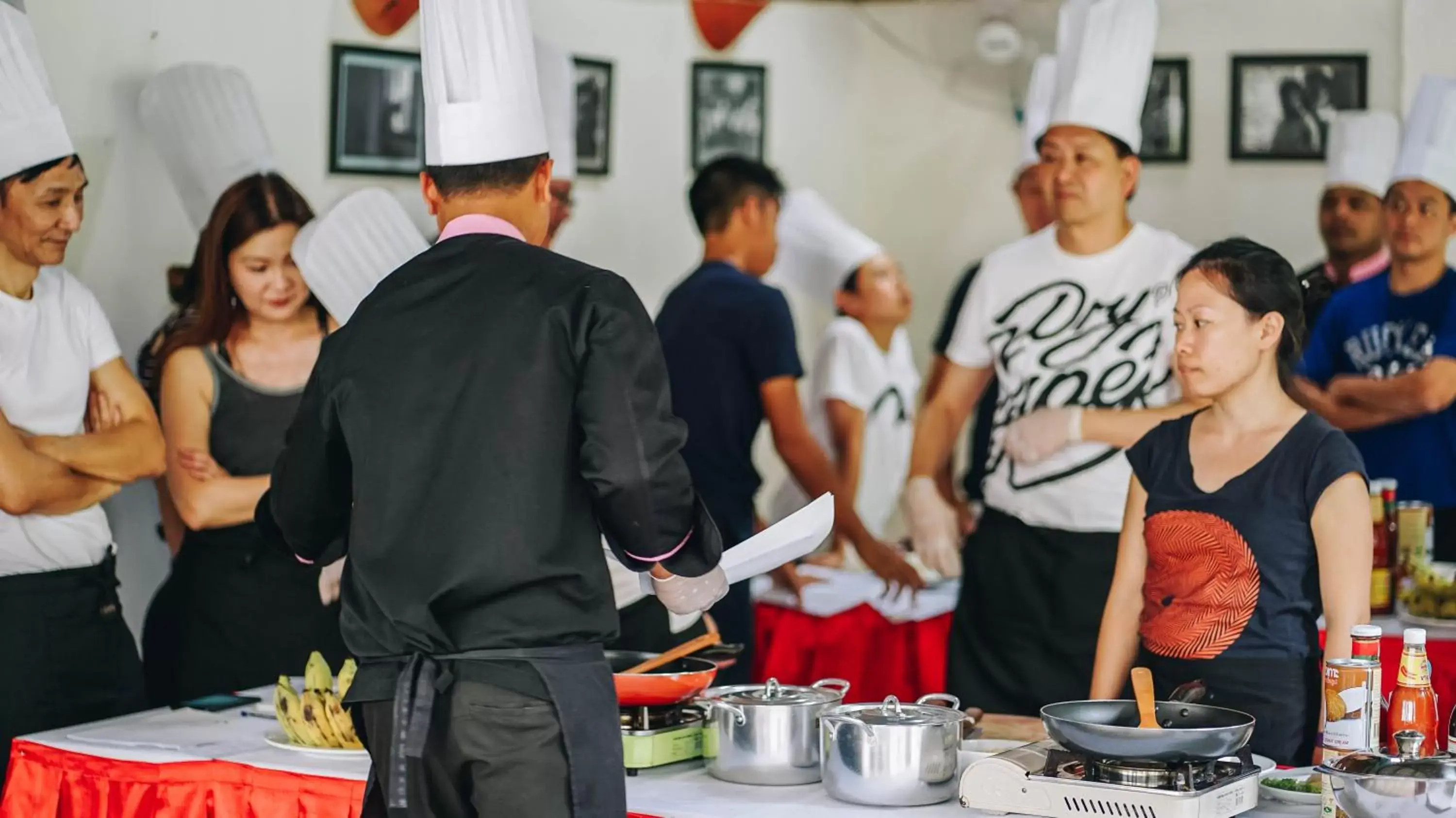 Staff, Restaurant/Places to Eat in Villa Wat Damnak