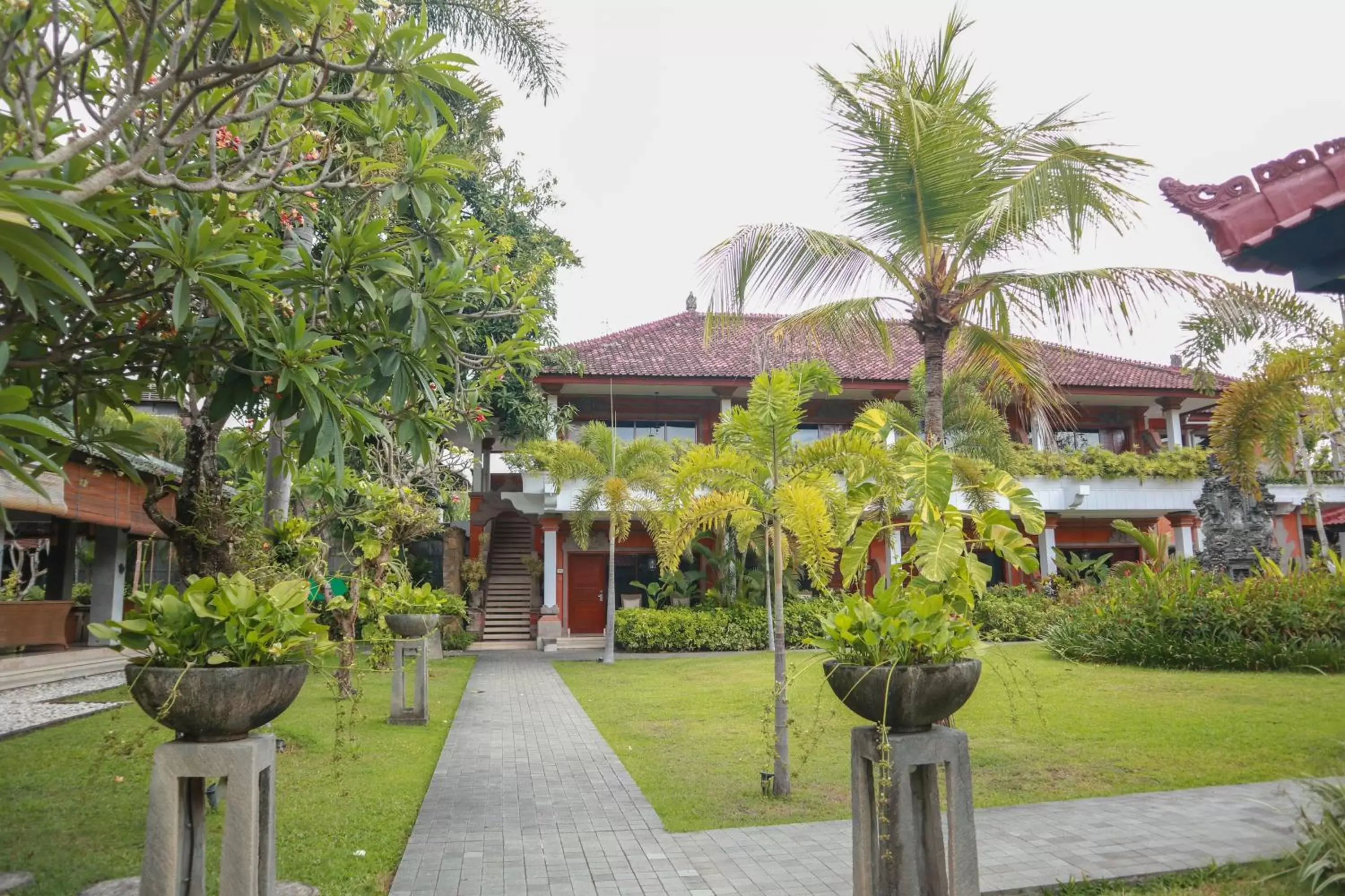 Garden view in The Cakra Hotel Garden view in The Cakra Hotel