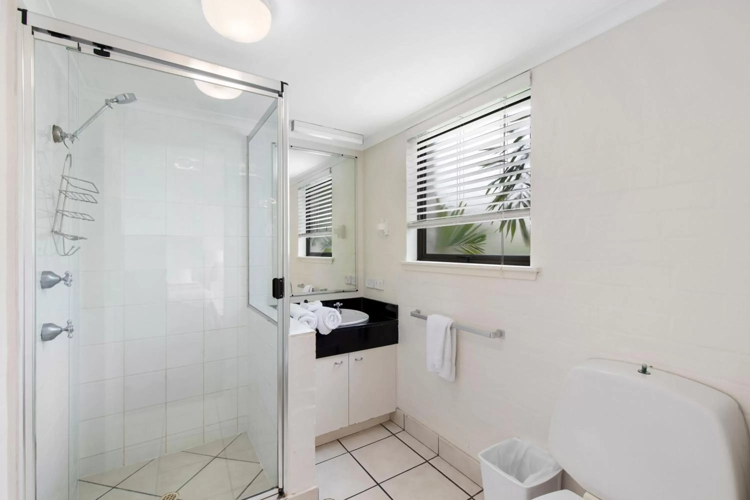 Shower, Bathroom in Noosa International Resort