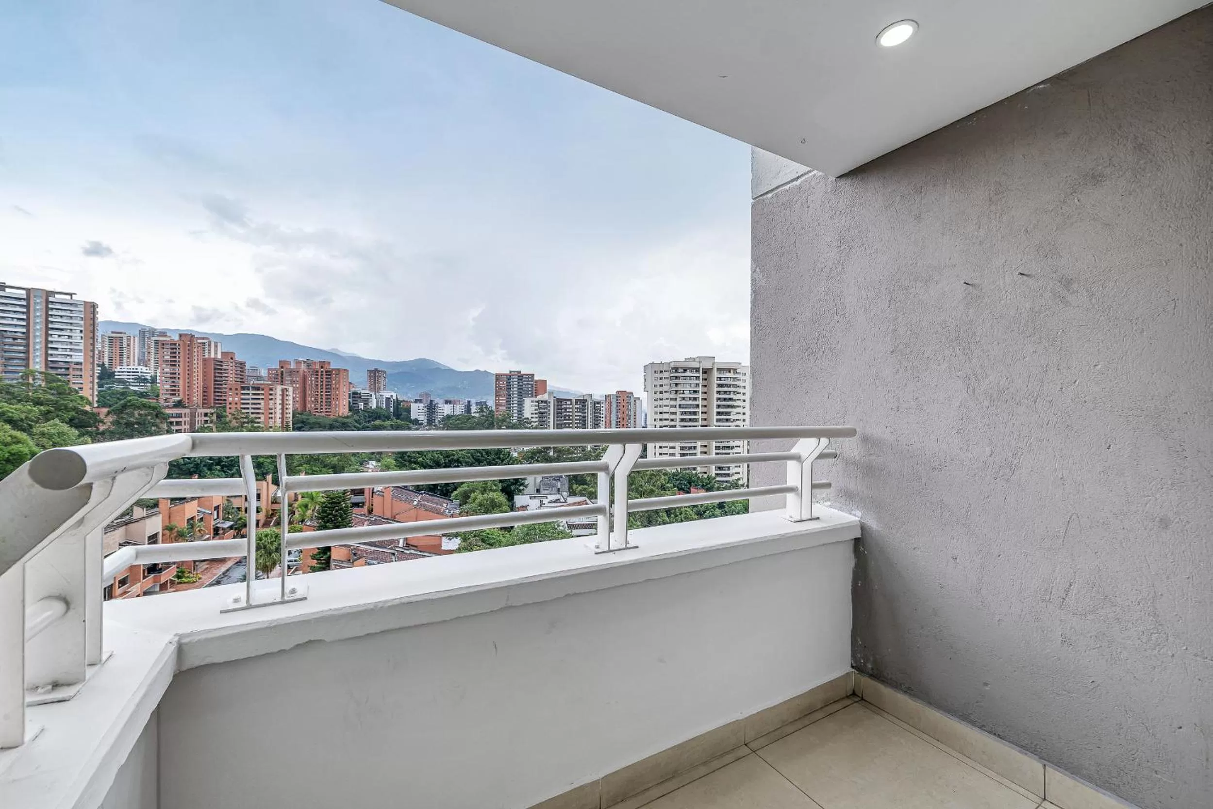 Balcony/Terrace in Apartamentos Poblado Alejandría by HOUSY HOST