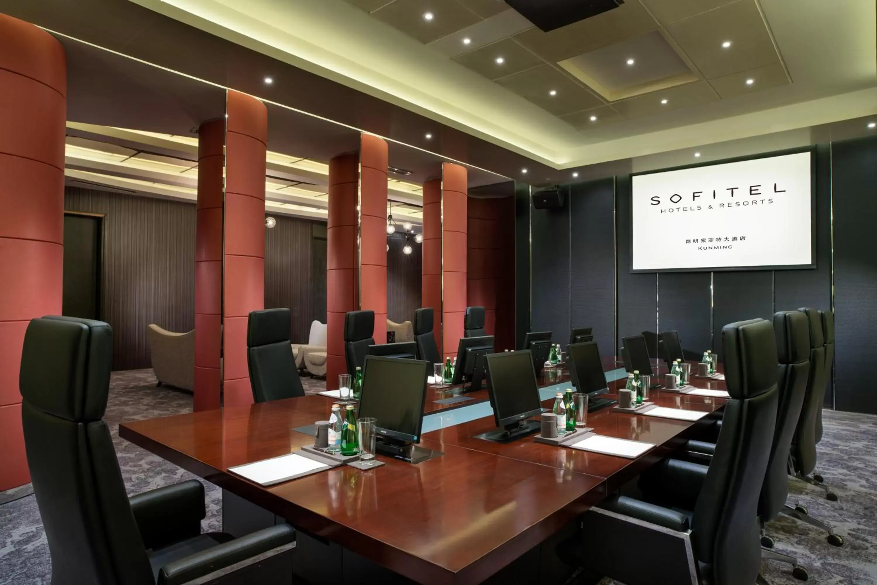 Meeting/conference room, Business Area/Conference Room in Sofitel Kunming