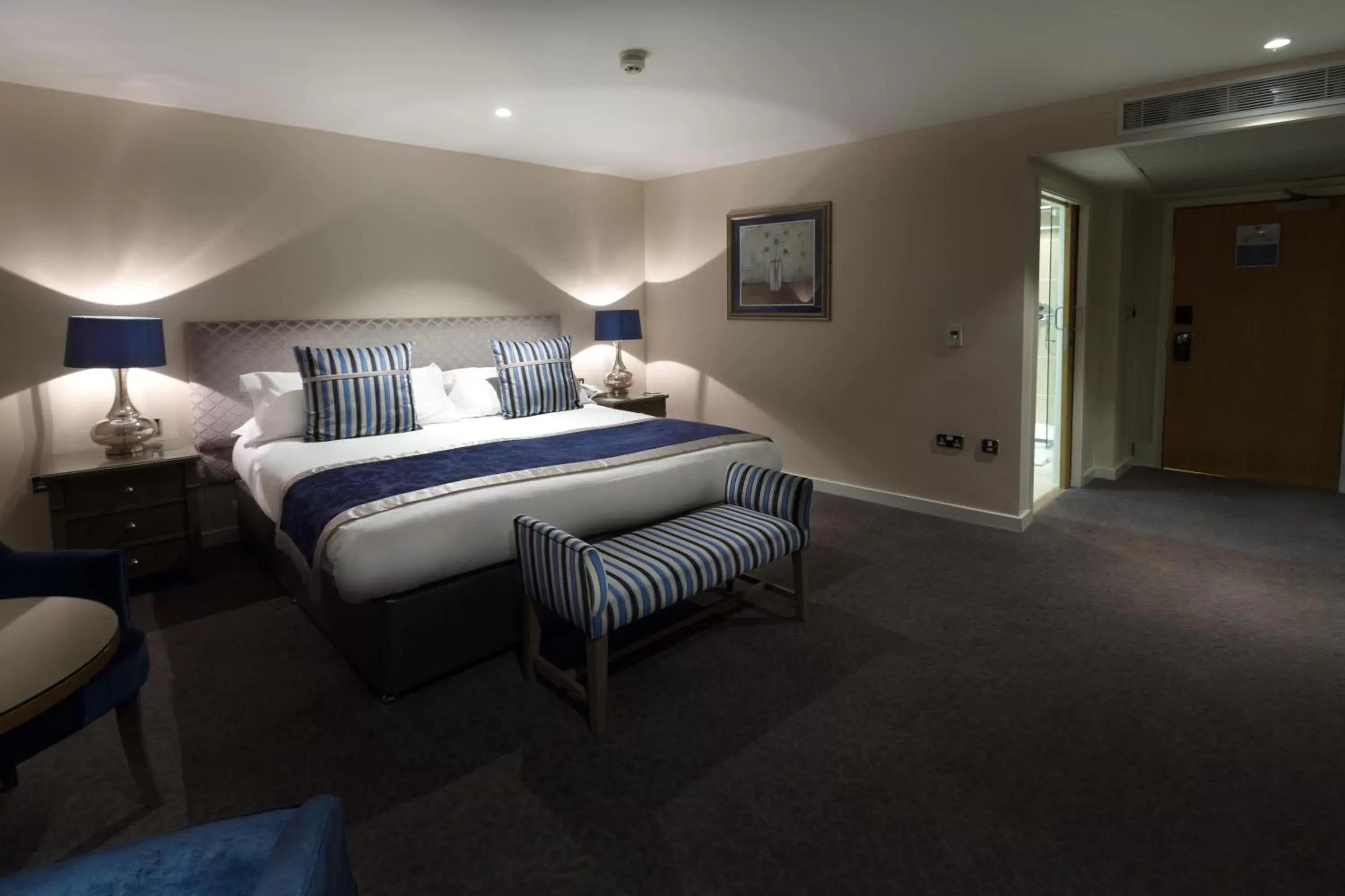 Bed in Sandford Springs Hotel and Golf Club