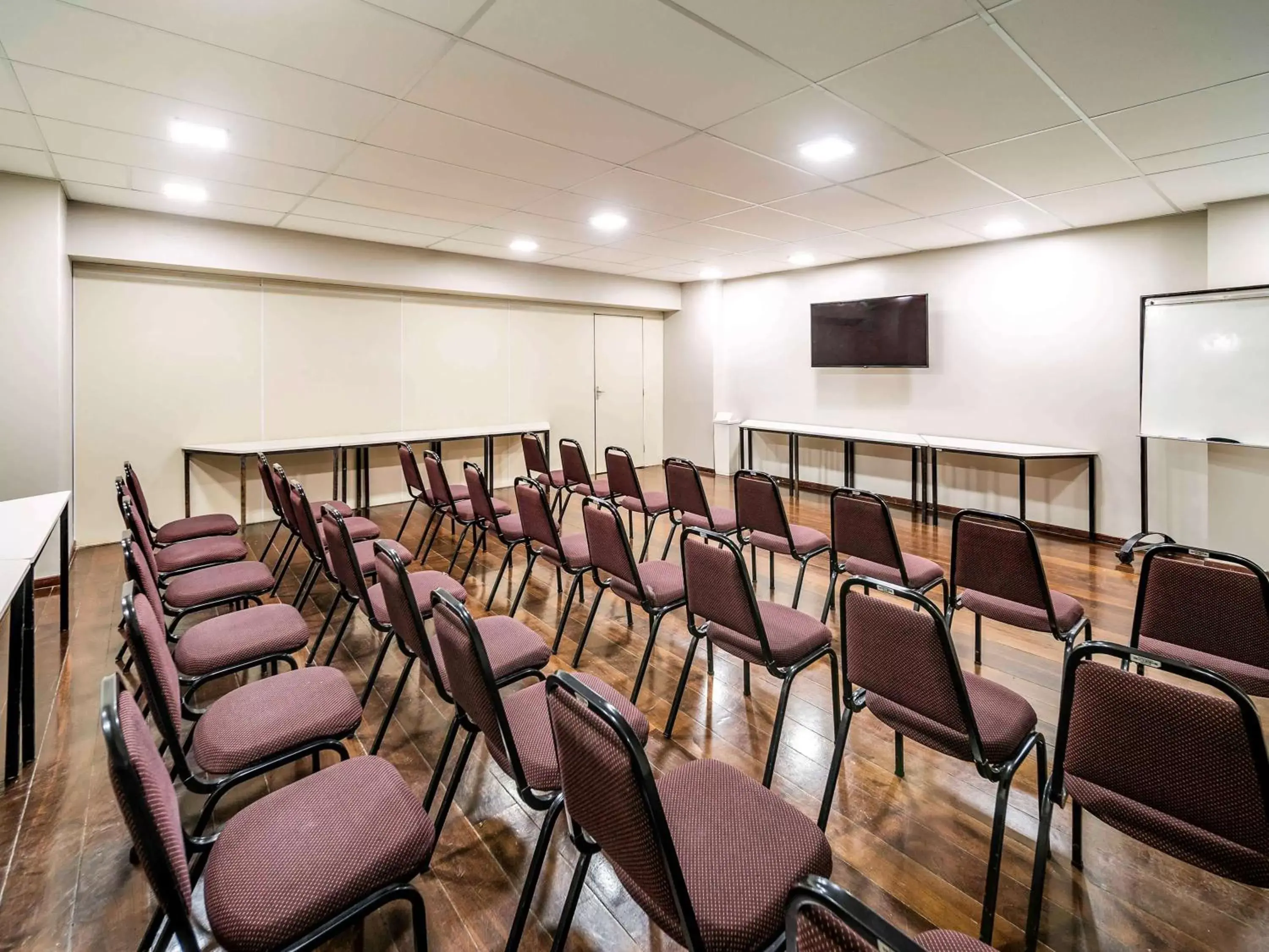 Meeting/conference room in ibis Fortaleza Praia de Iracema