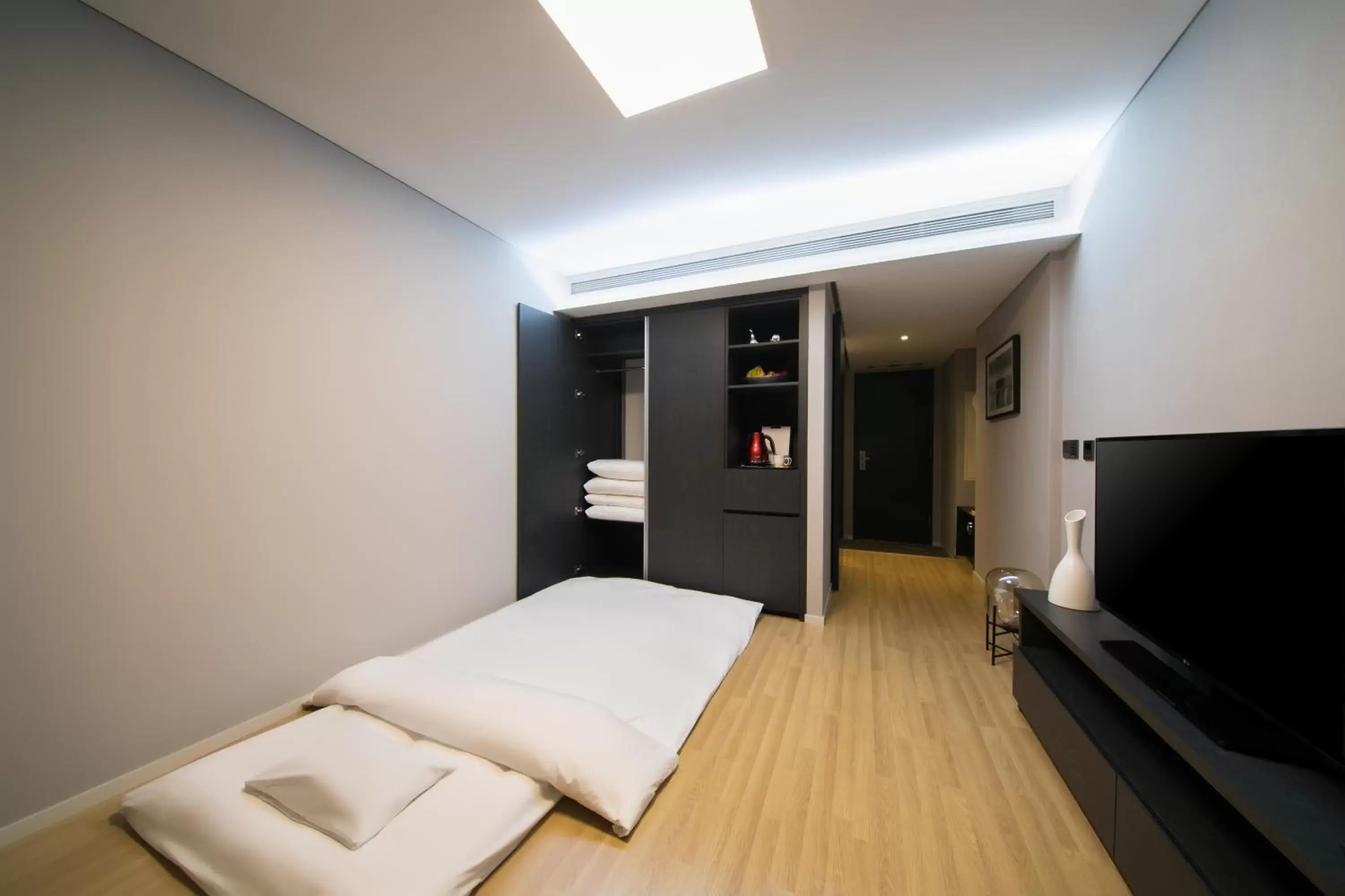 Bedroom, Bed in Aiden by Best Western Cheongdam