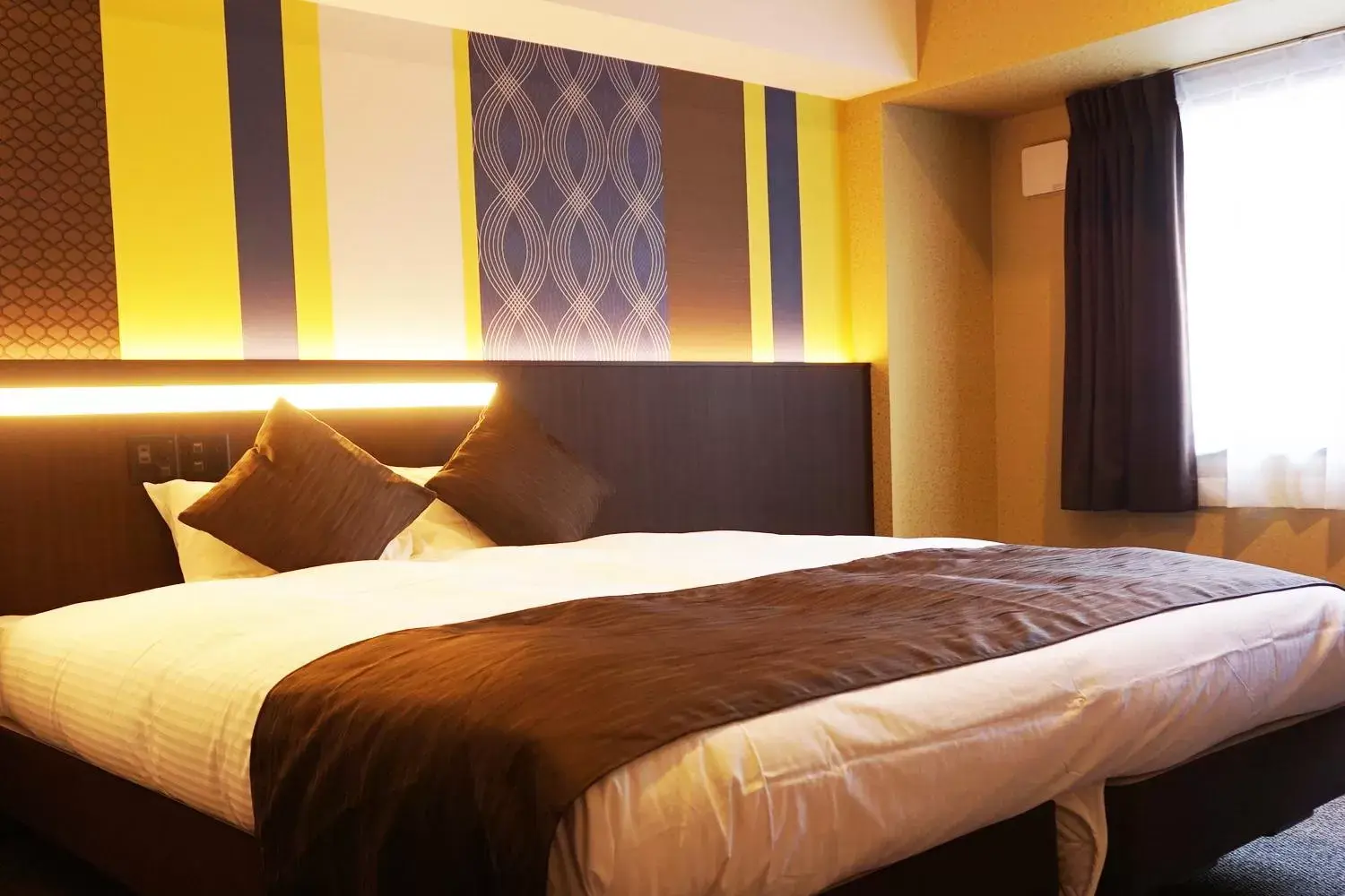 Bed in Lantana Osaka Bed in Lantana Osaka