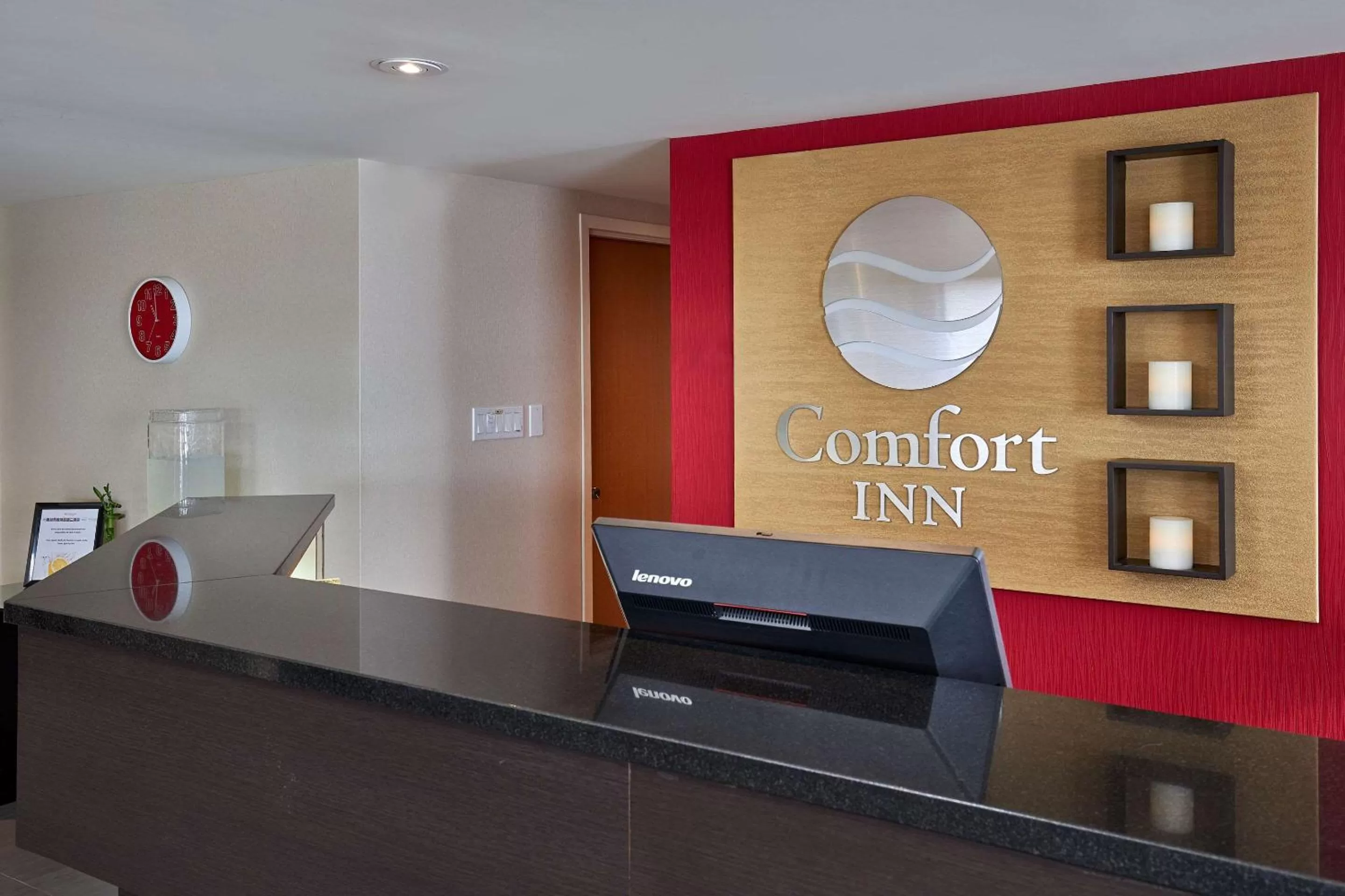 Lobby or reception in Comfort Inn