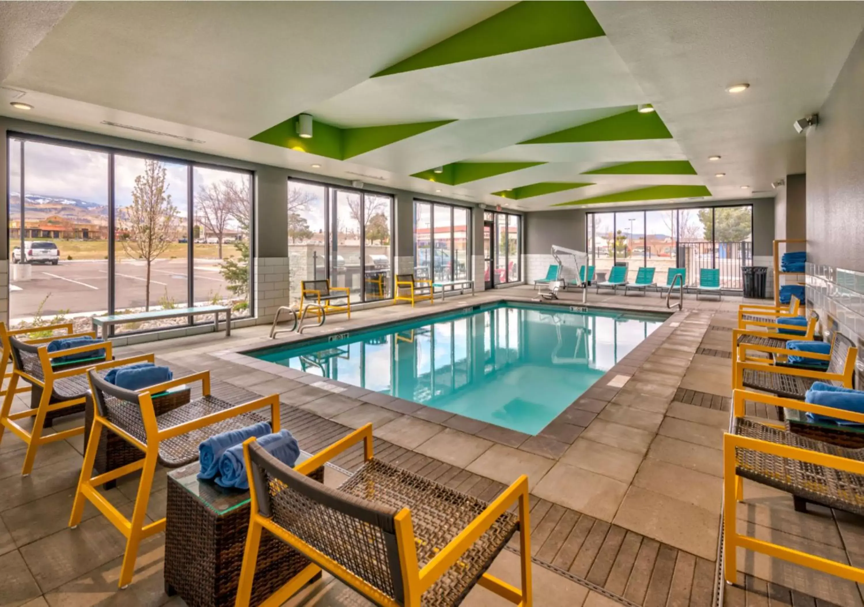 Pool view, Swimming Pool in Home2 Suites By Hilton Reno