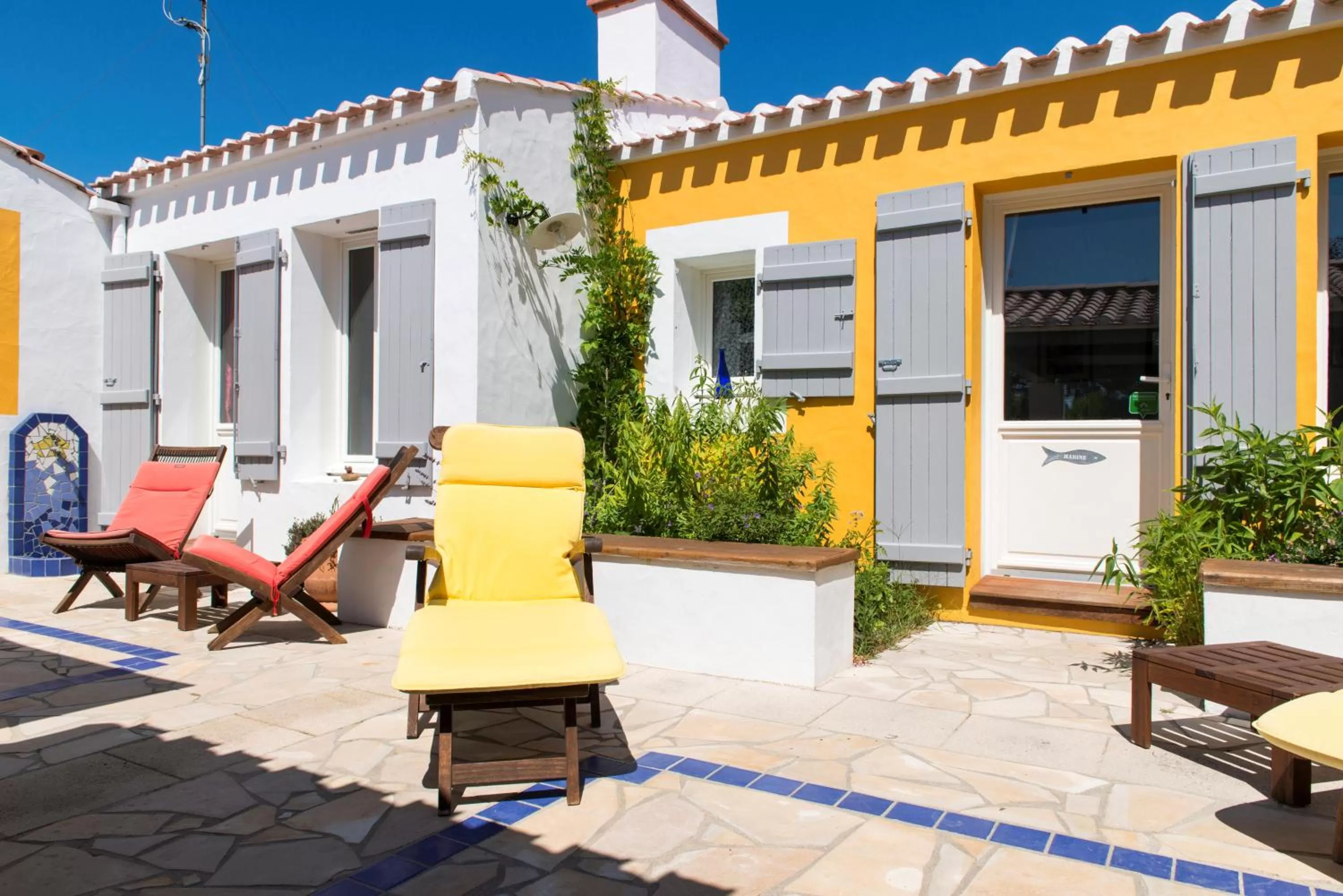 Balcony/Terrace in Les Yeux Bleus Bed & Breakfast