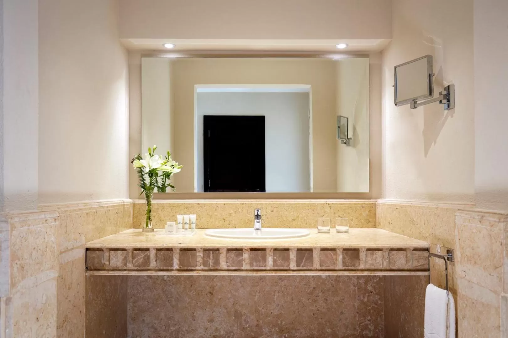 Standard Room with Garden or Pool View - single occupancy in Coral Sea Holiday Resort & Aqua Park