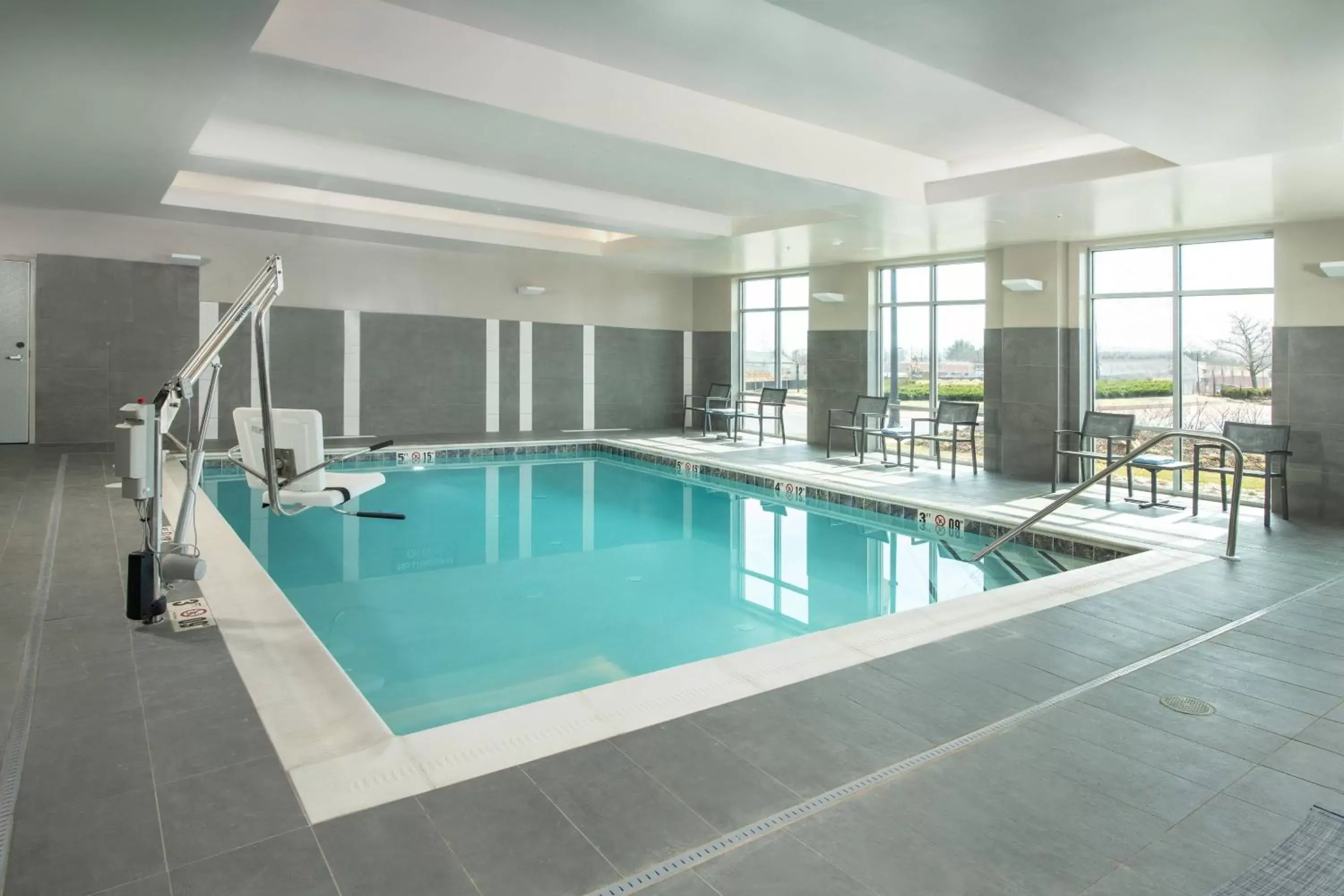 Swimming Pool in Residence Inn Fulton at Maple Lawn