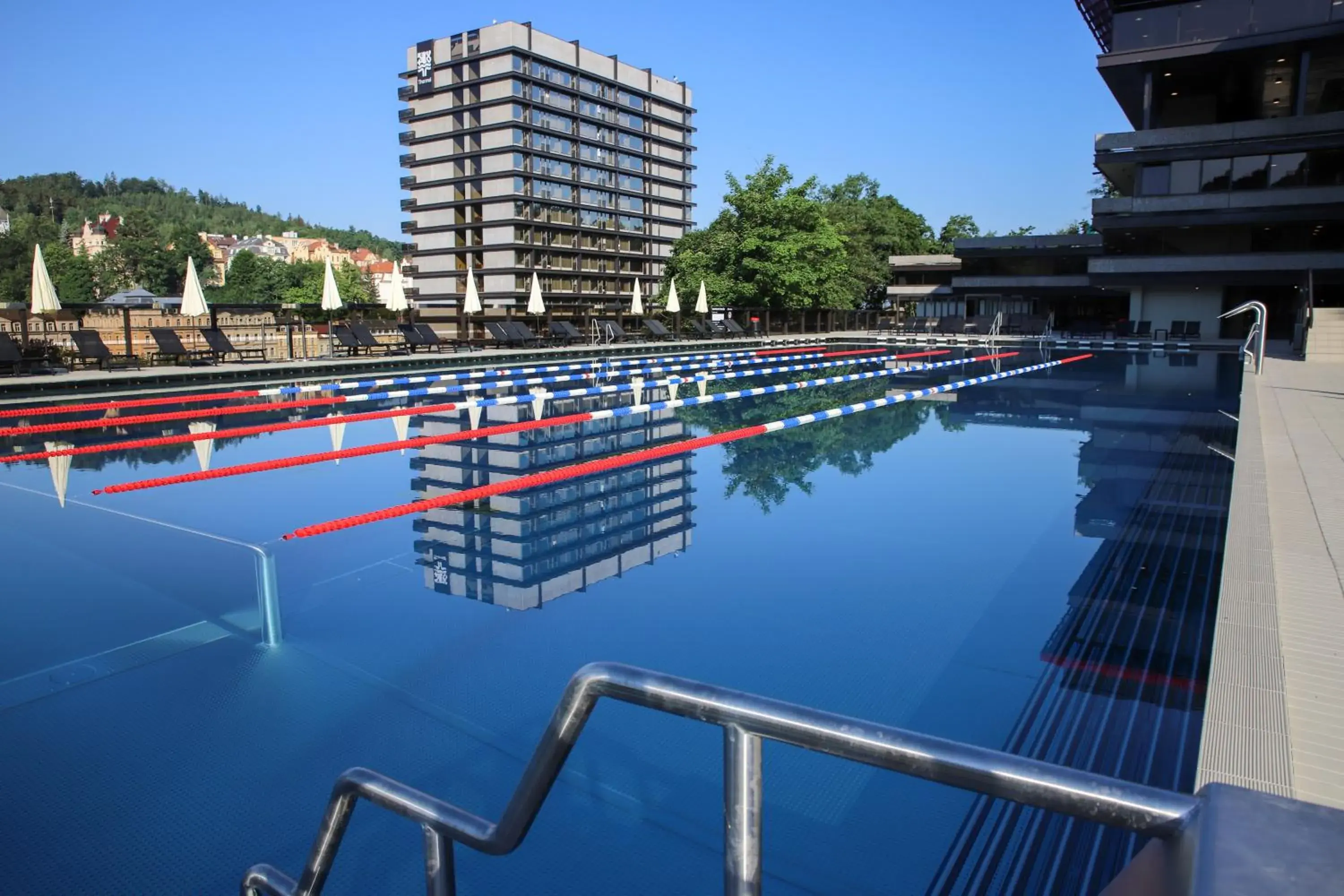 Swimming Pool in Hotel Thermal