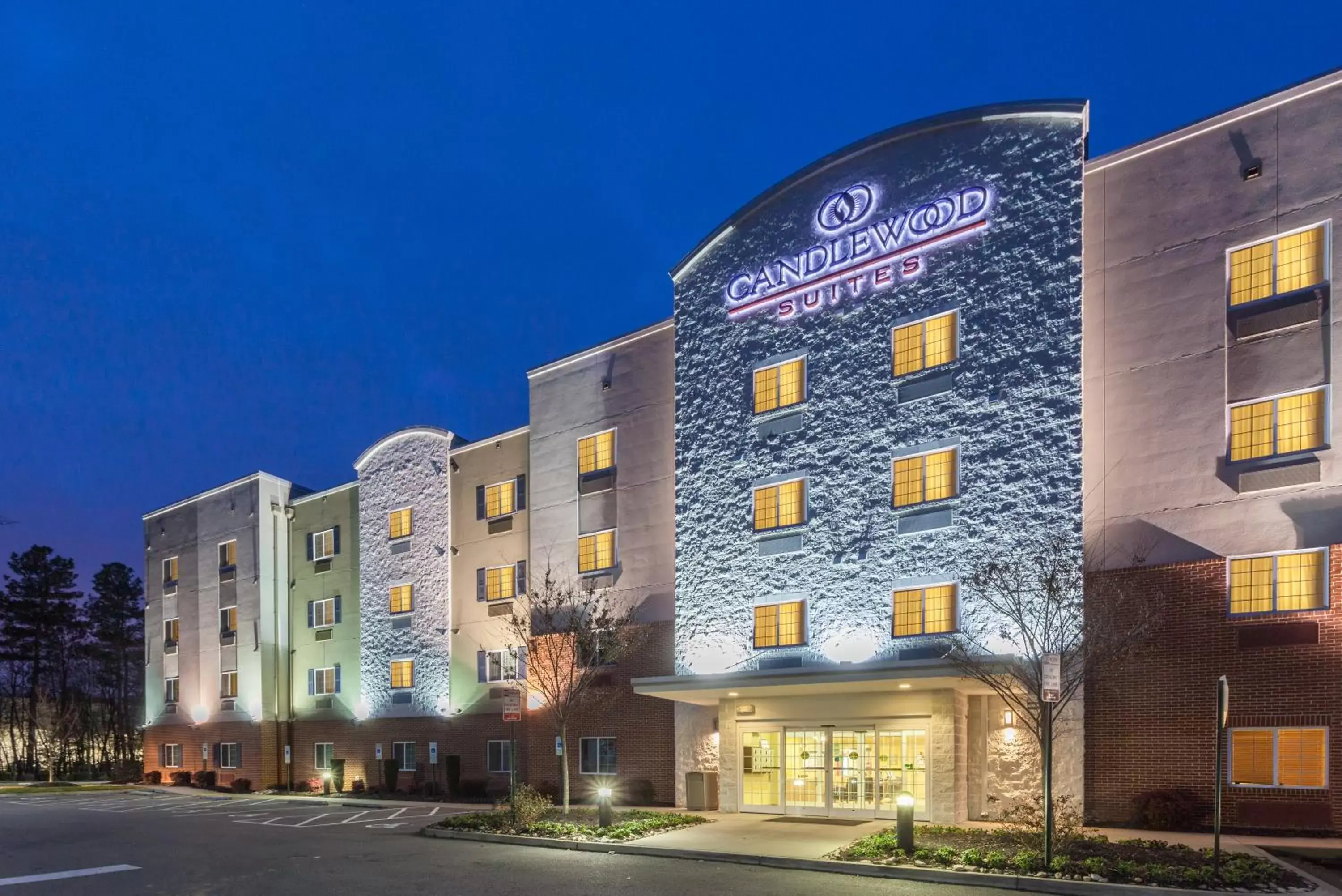 Property Building in Candlewood Suites Richmond Airport, an IHG Hotel