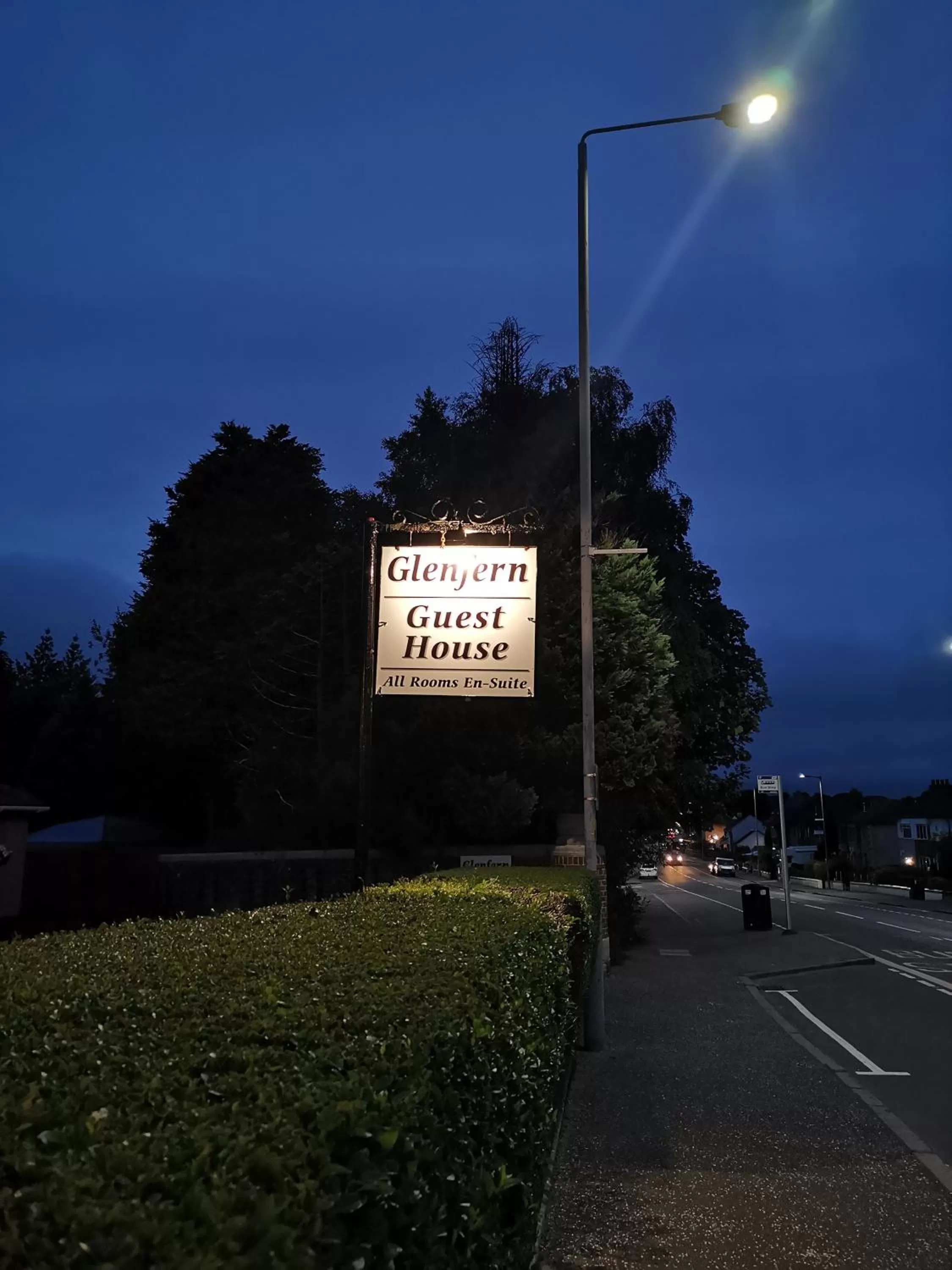 Glenfern Guest House and a separate Cottage with its own private hot tub