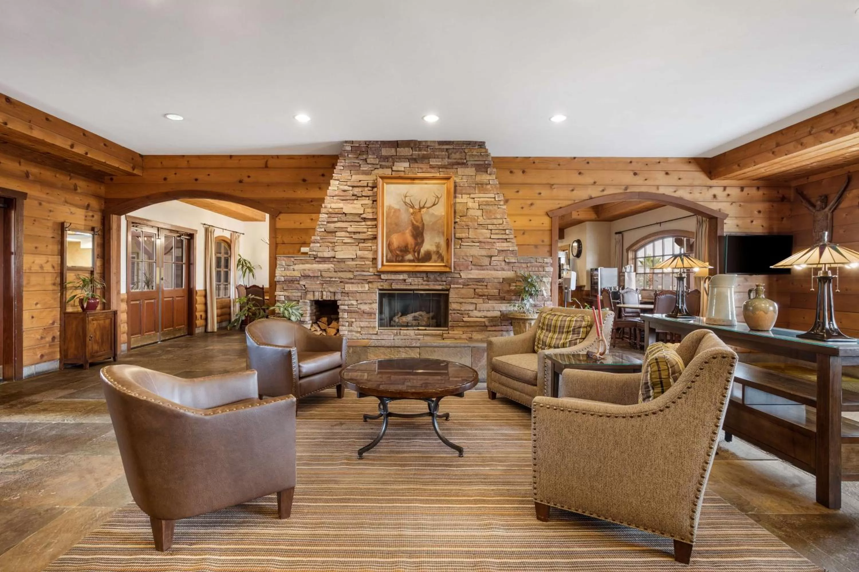 Lobby or reception in Best Western Corona Hotel & Suites