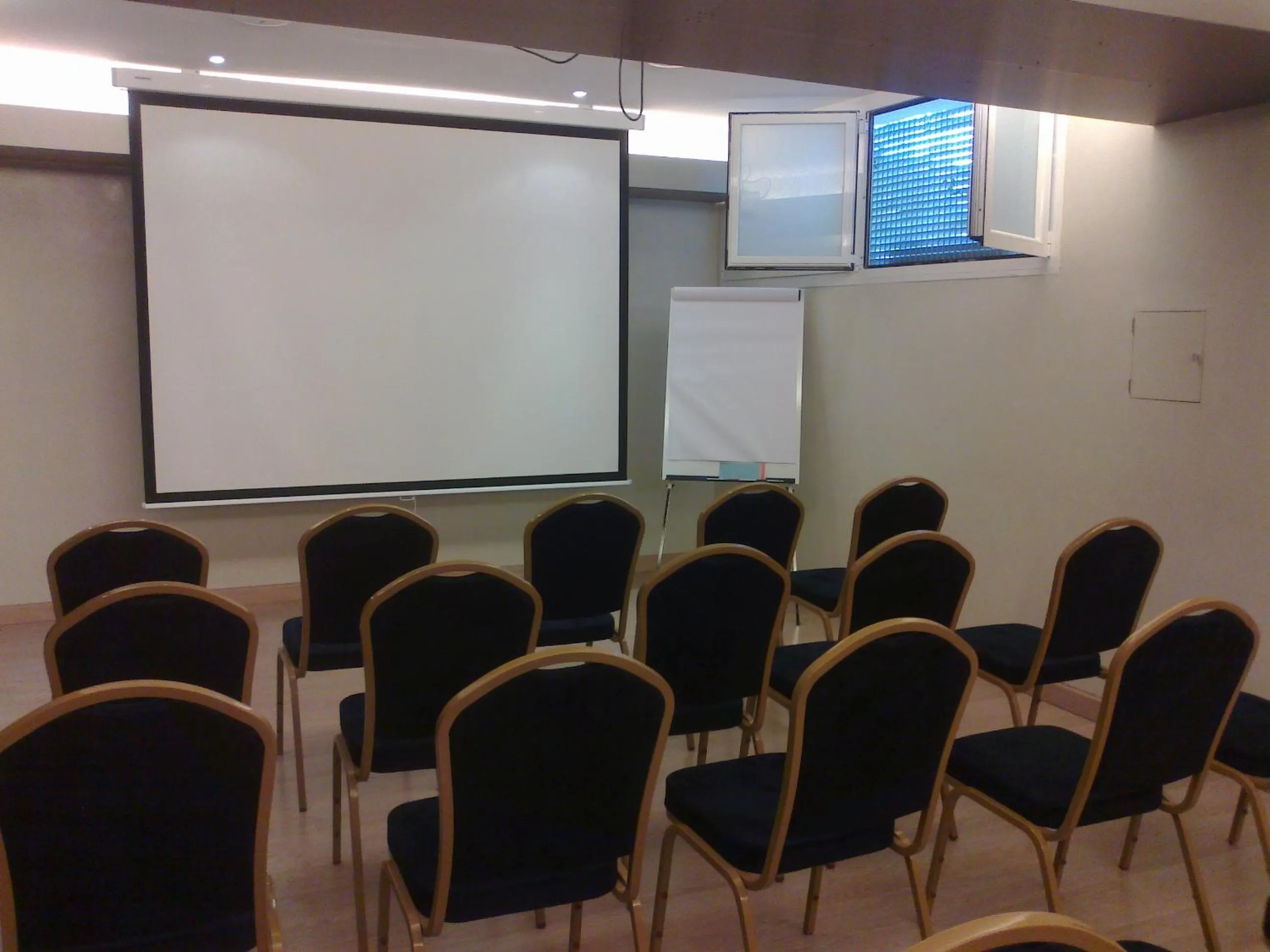Business facilities in Hotel Simbad Ibiza