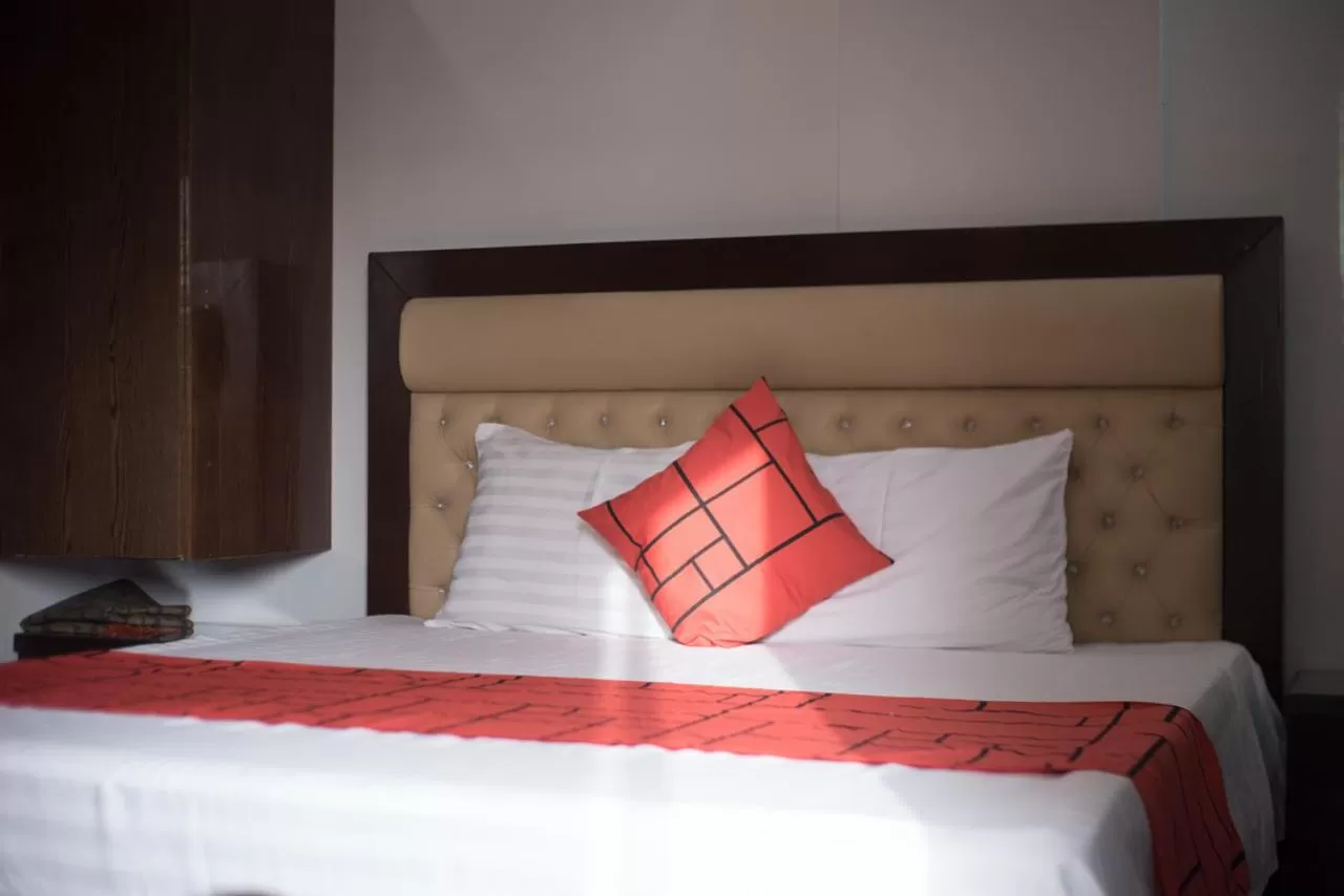 Bed in GOHO Rooms Badar