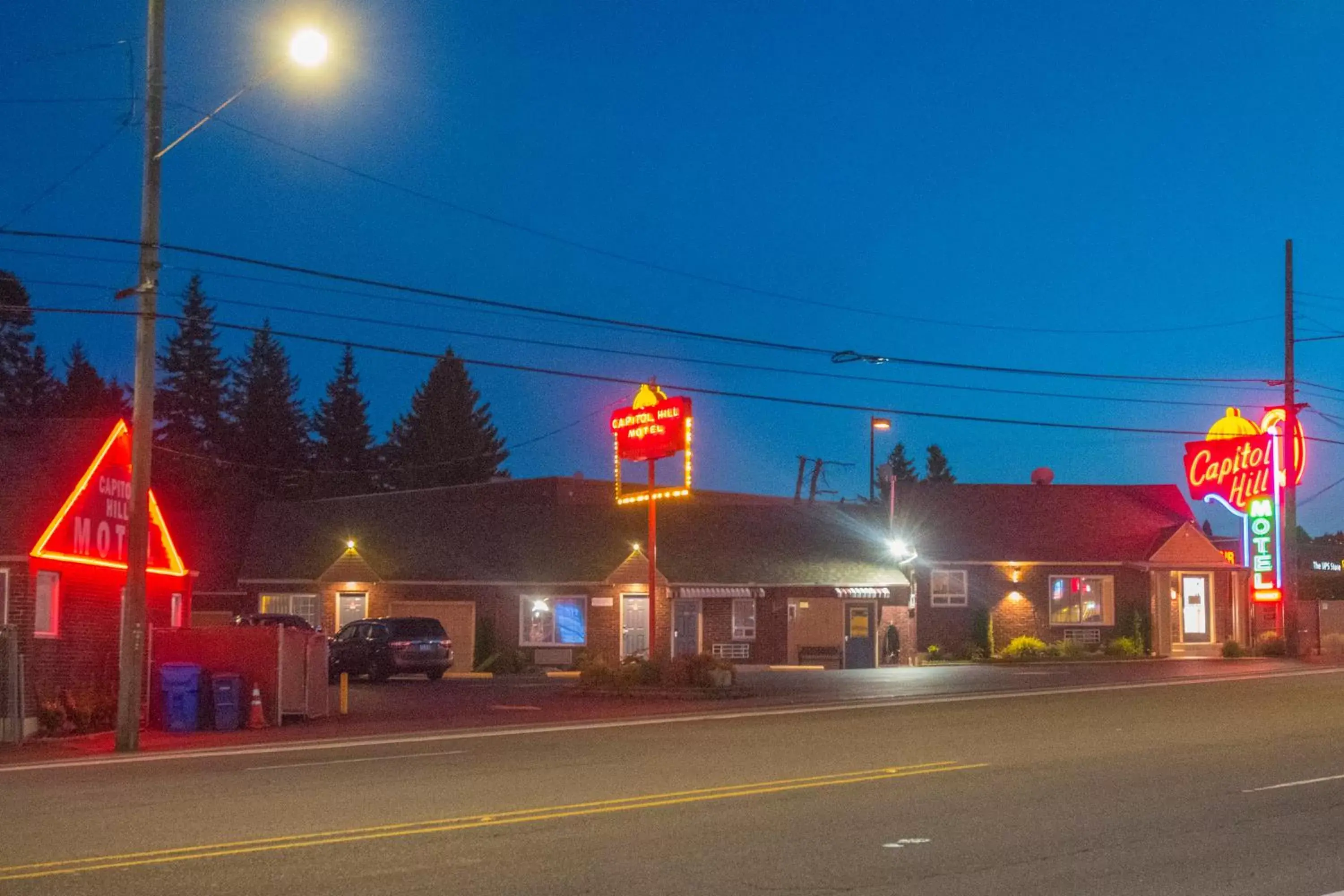 Property Building in Capitol Hill Motel